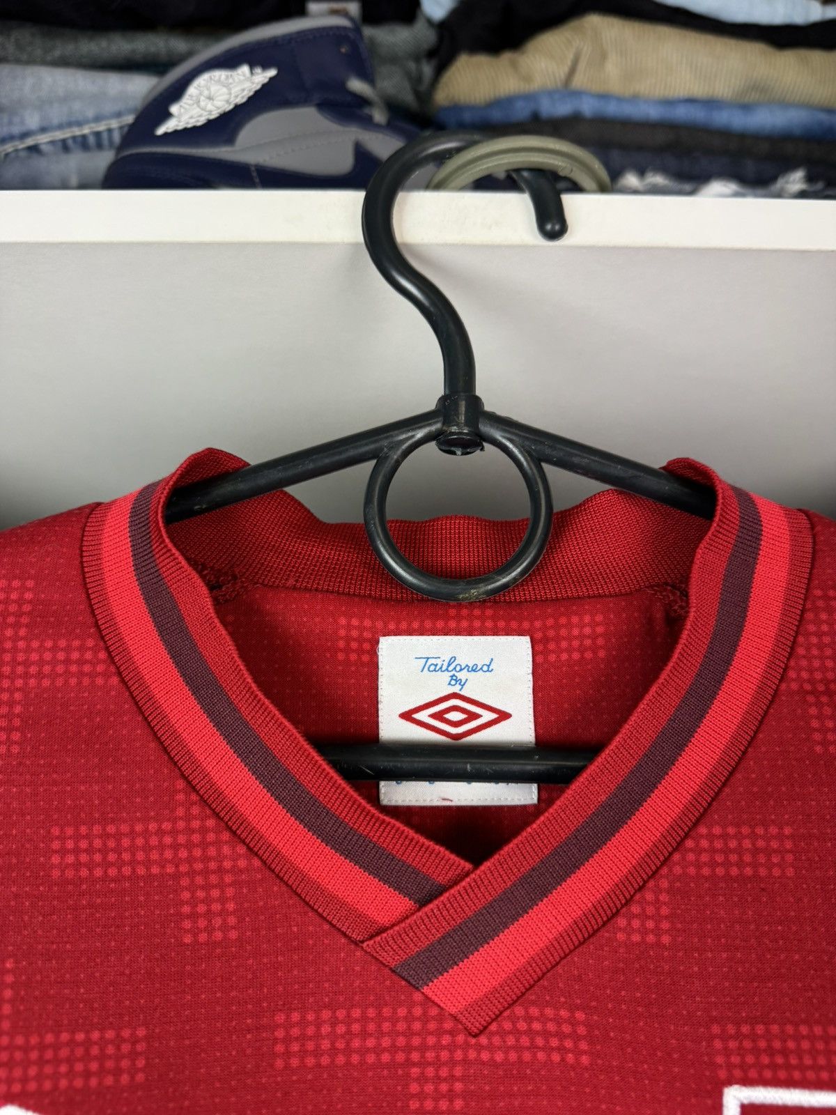 Umbro Umbro England 2012 2013 Joe Hart GK Long Sleeve Jersey Size US XS / EU 42 / 0 - 3 Thumbnail