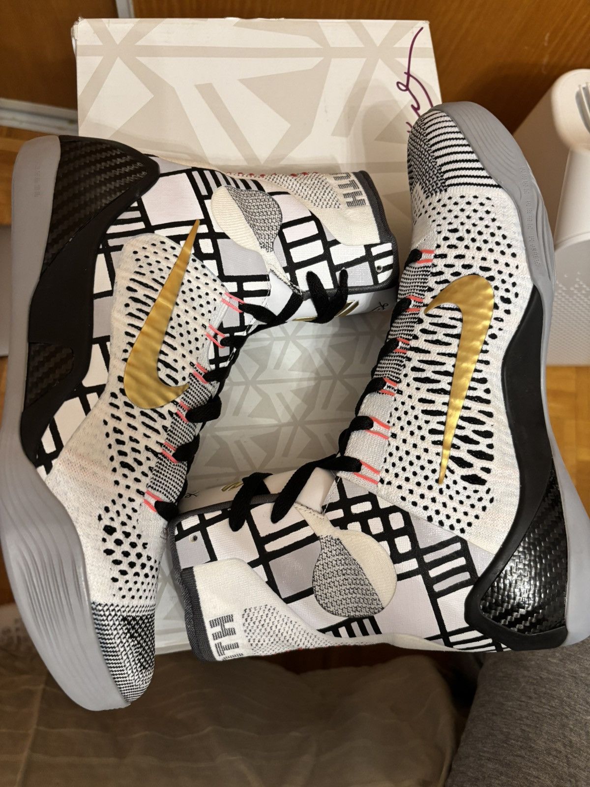 Nike Nike Kobes 9 Elite Fundamentals Size US 9.5 / EU 42-43 - 3 Thumbnail