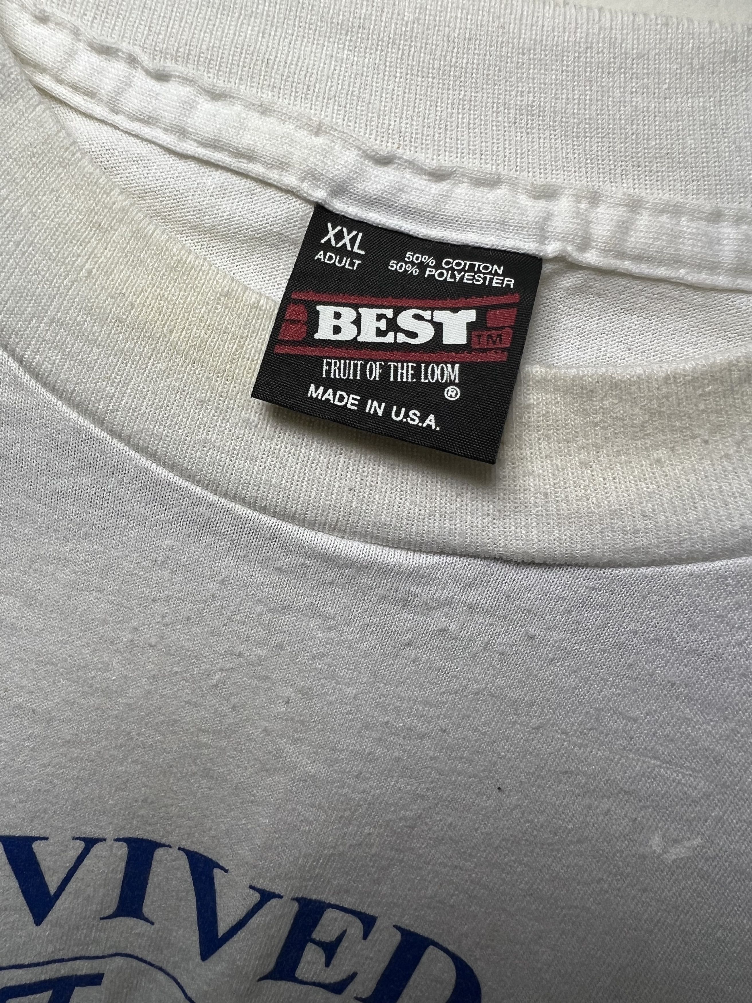 Fruit Of The Loom Vintage "I Survived the Great Flood 1993" Iowa Illinois Tee Size US XXL / EU 58 / 5 - 6 Thumbnail