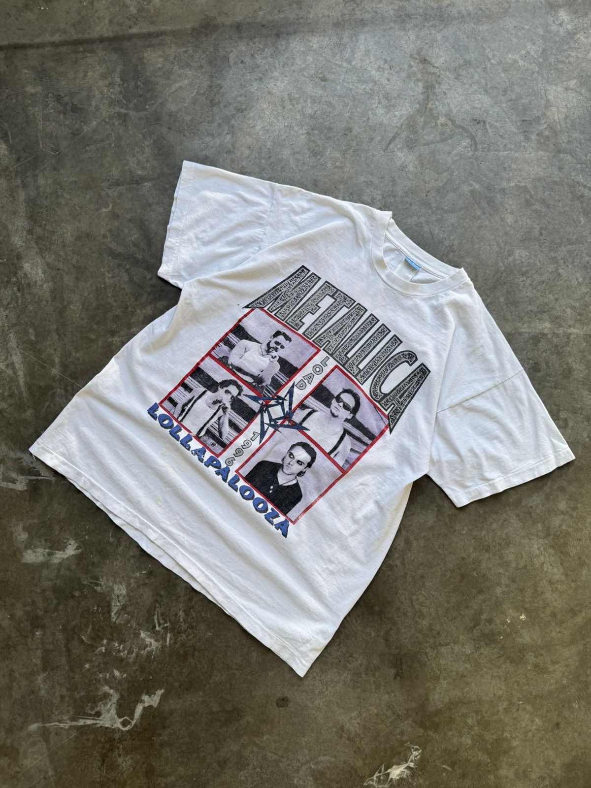 Vintage 1996 Metallica Lollapalooza Concert Graphic Tour Tee