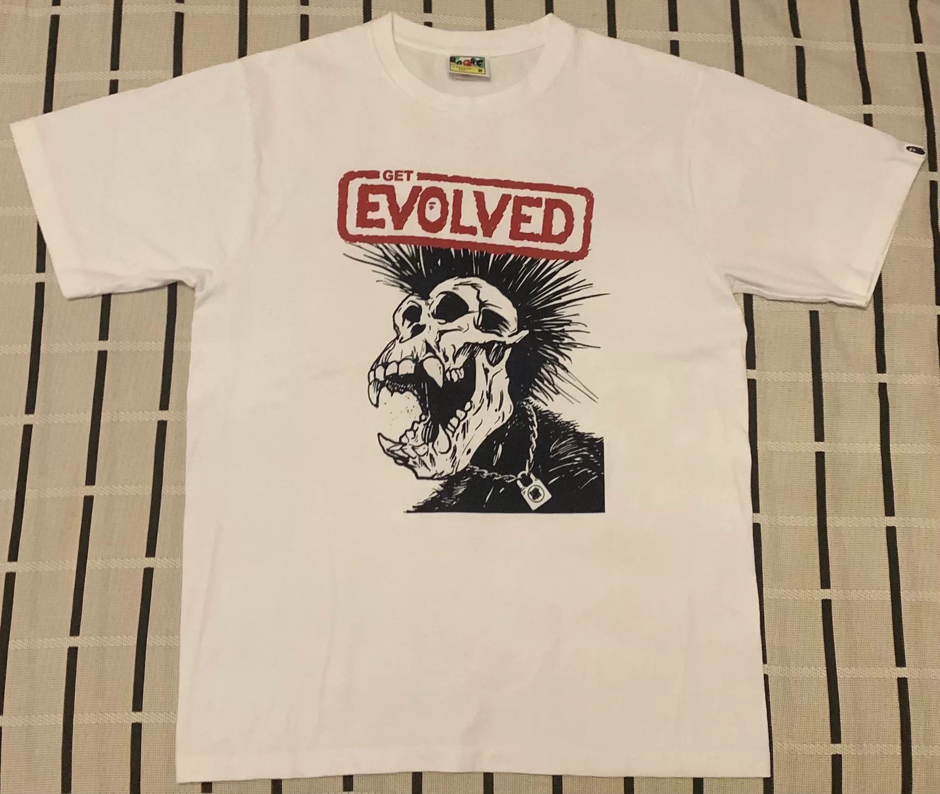 Bape Bape Rare T-Shirt M Men Size US M / EU 48-50 / 2 - 1 Thumbnail