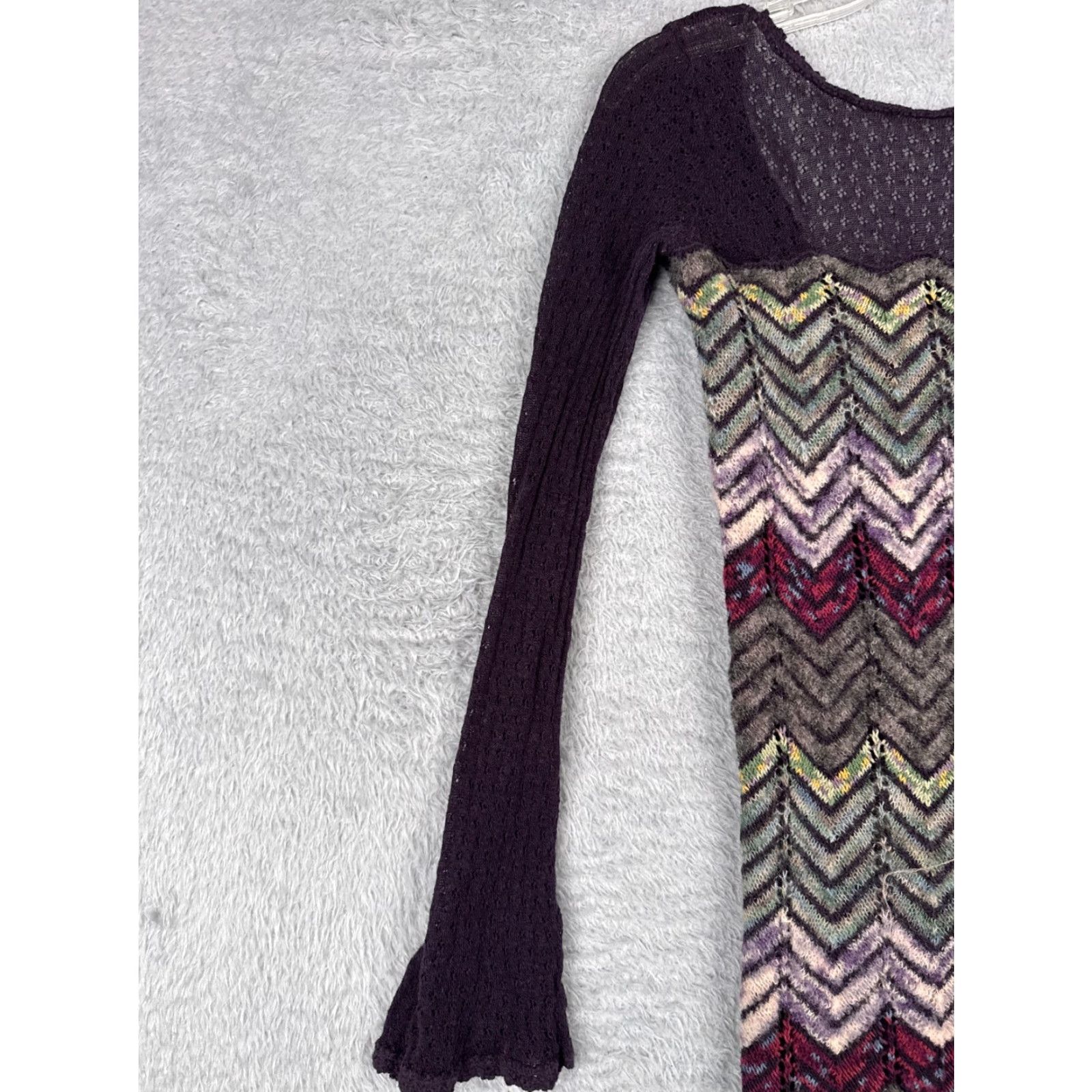 Free People VINTAGE Free People Bohemian Dress Women's Small Short Sleeve Crochet Wool Chevron Bell Sleeve Casual Fall Winter Summer Size S / US 4 / IT 40 - 4 Thumbnail