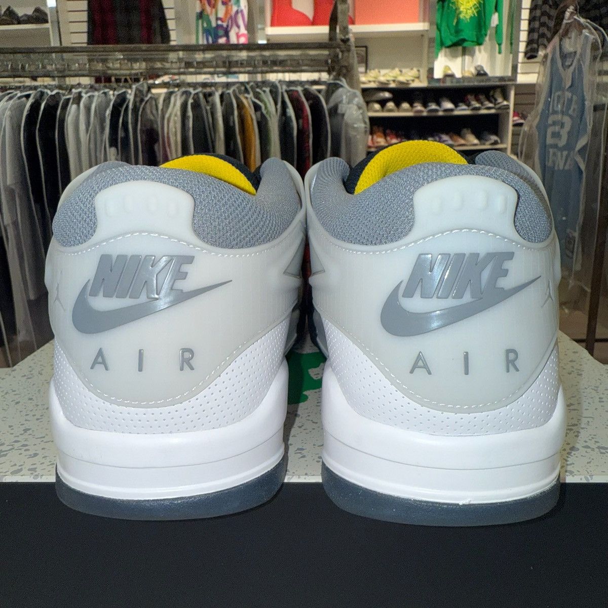 Jordan Brand Size 13 - Nike Air Jordan 4 RM White Smoke Grey IB8052-100 Size US 13 / EU 46 - 3 Thumbnail