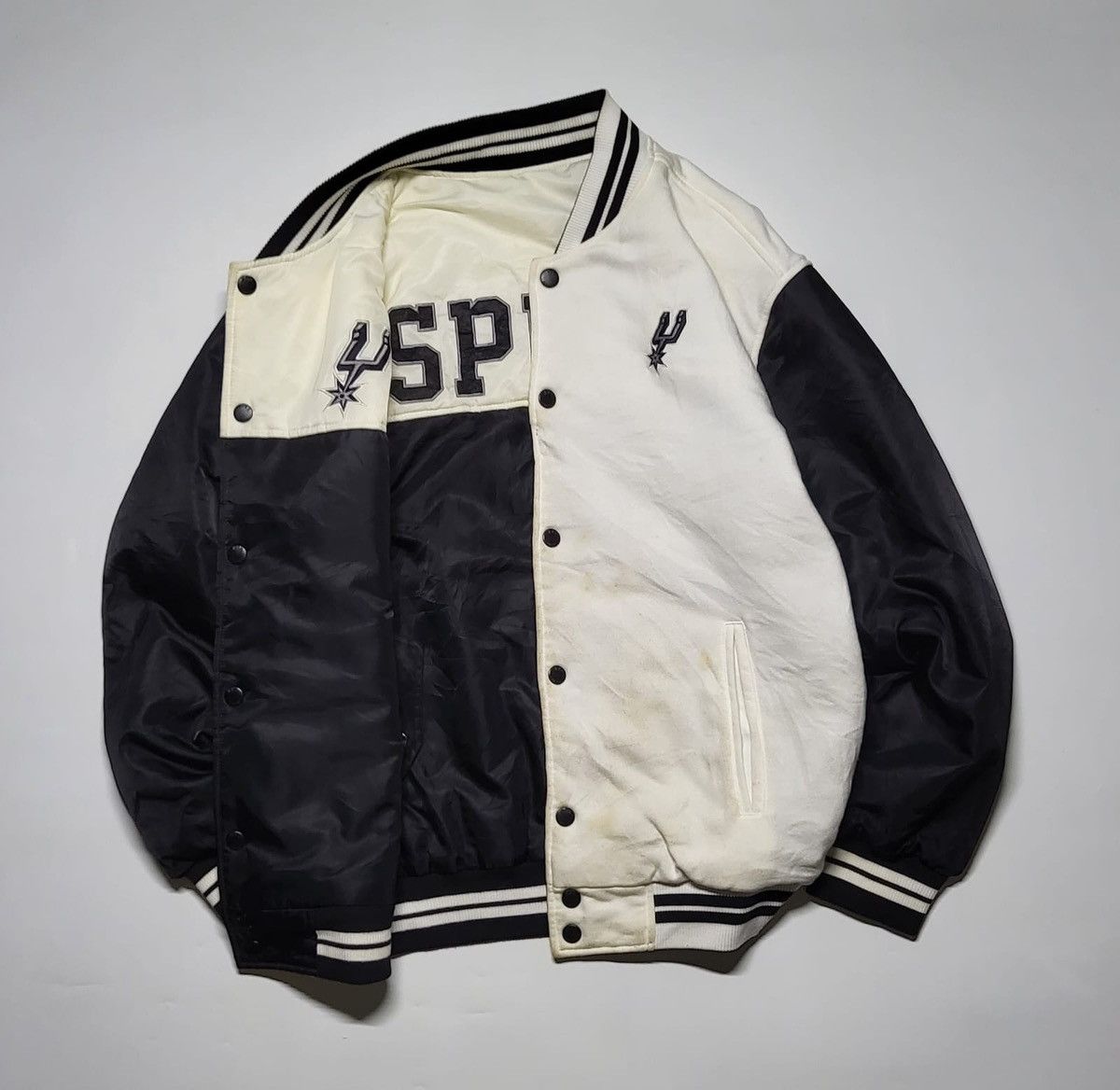 NBA × Vintage Varsity boomber SPURS NBA Reversible Size US L / EU 52-54 / 3 - 3 Thumbnail
