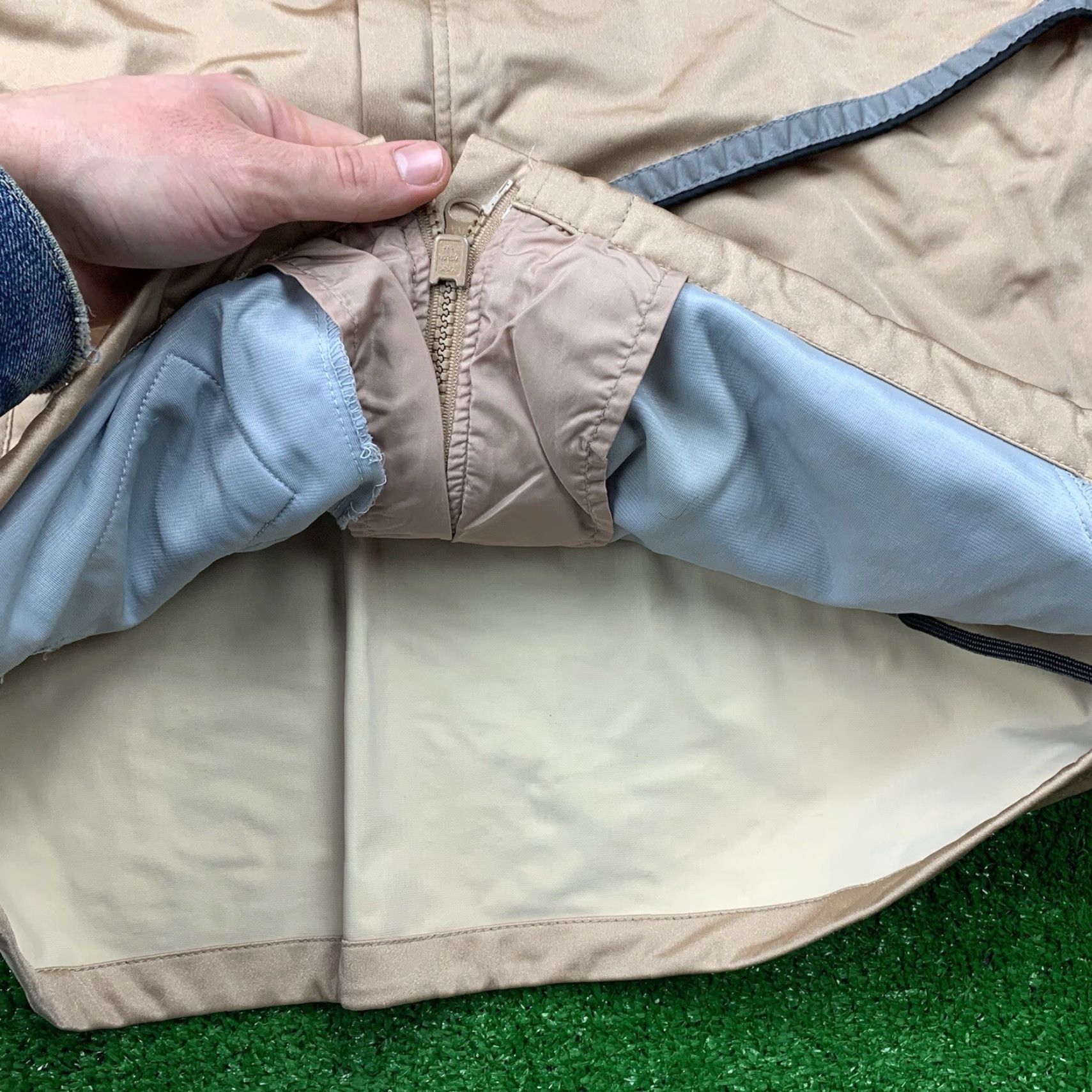 Nike VINTAGE Nike Goretex Zip Up Pullover Windbreaker Jacket L Tan Rain Pinwheel 80s Size US L / EU 52-54 / 3 - 5 Thumbnail
