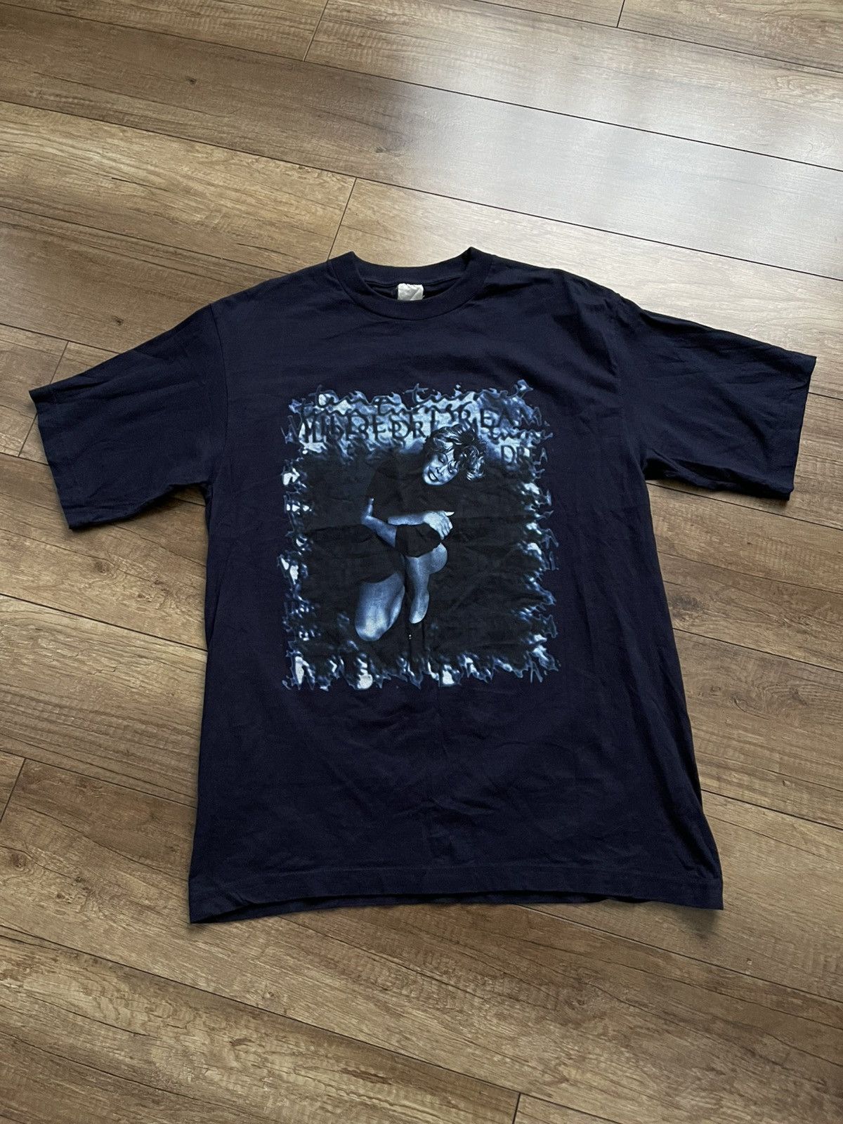 Band Tees 1996 Tina Turner Wildest Dreams Vintage Tour Rock T-Shirt Size US XL / EU 56 / 4 - 2 Thumbnail