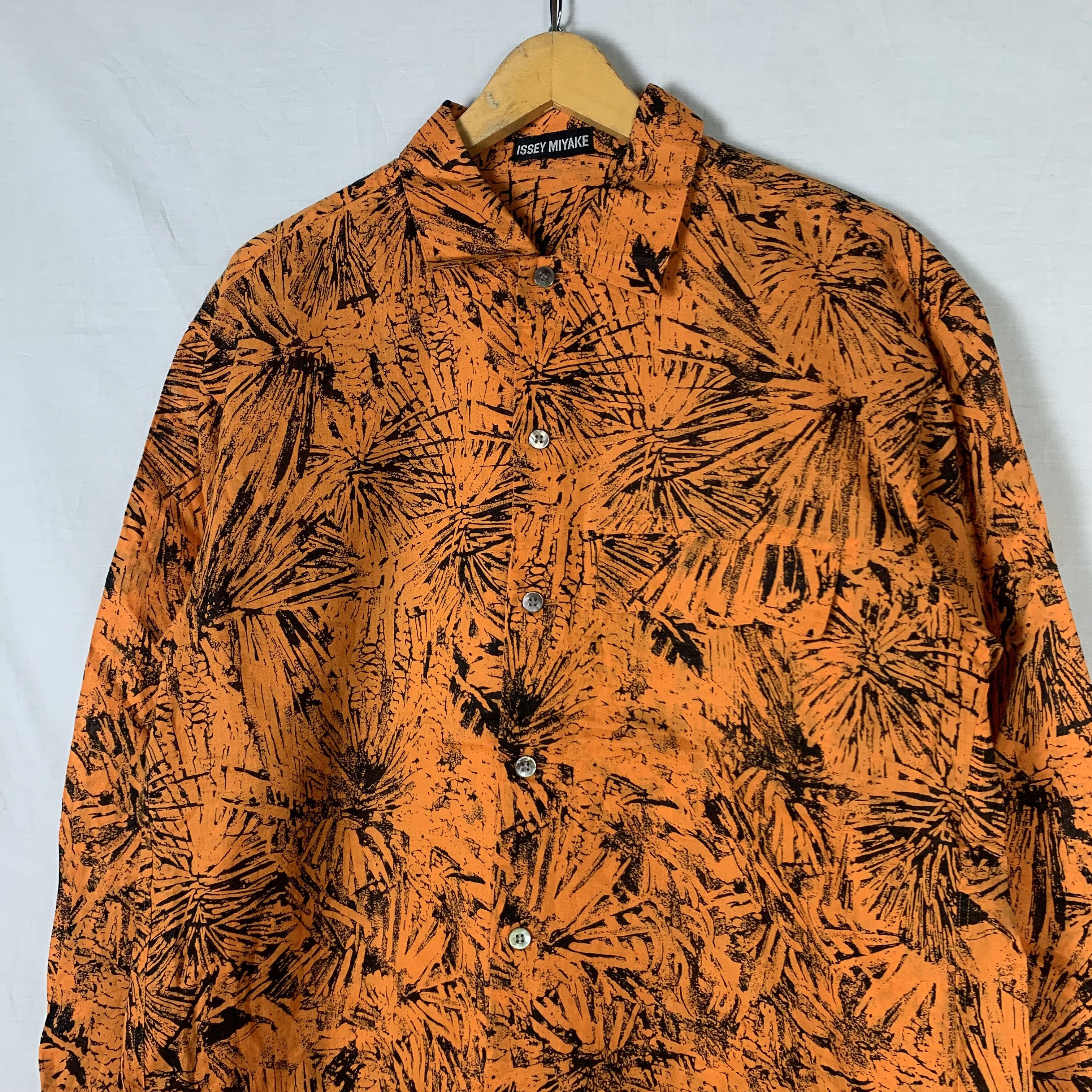 Issey Miyake Vintage Issey Miyake Printed Button Up Shirt Size US M / EU 48-50 / 2 - 2 Thumbnail