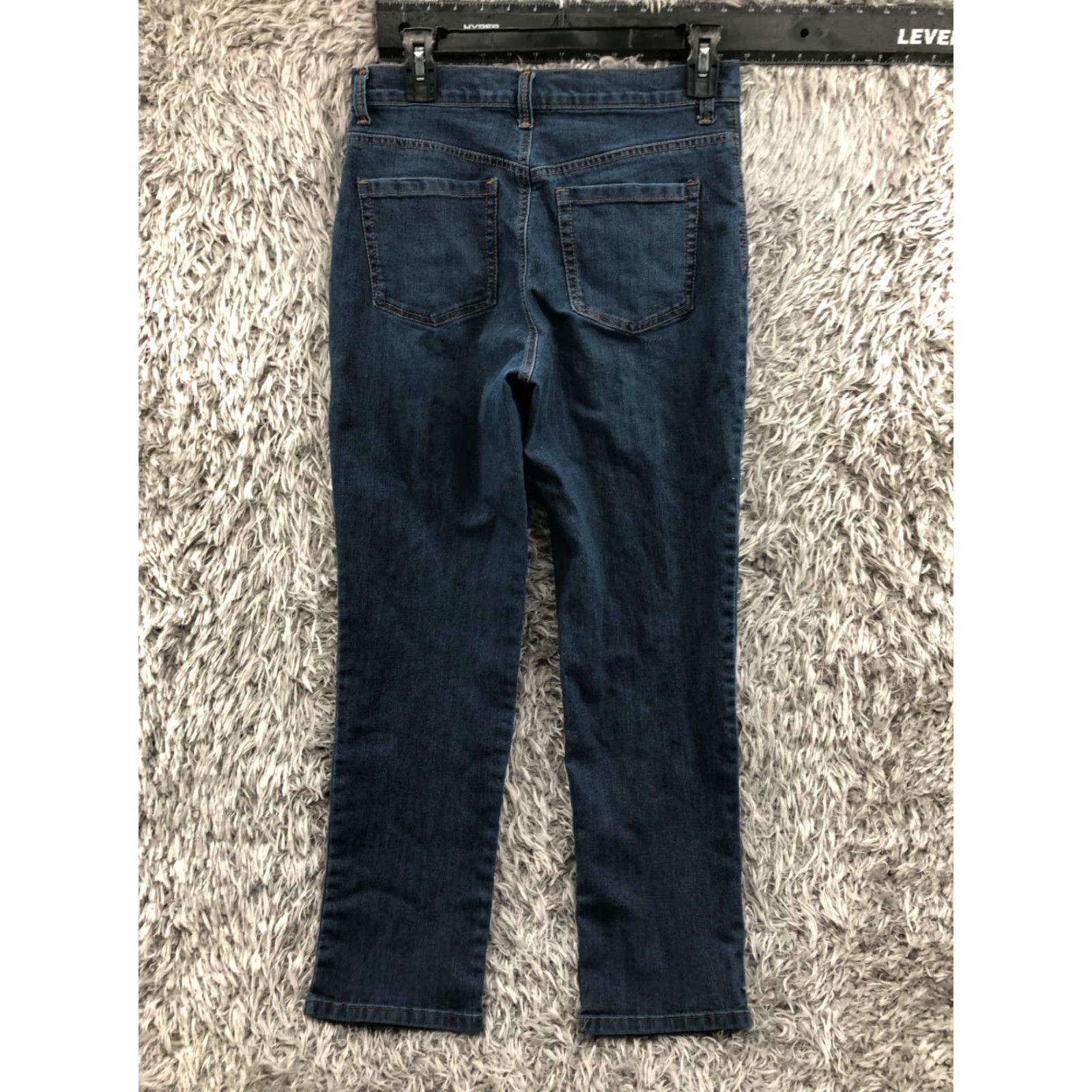 Gloria Vanderbilt Gloria Vanderbilt Amanda Jeans Size 6 Womens Medium Blue Denim Straight 5-Pocket Regular Waist 28 Inseam 28 in Model Gloria Vanderbilt Size 28" / US 6 / IT 42 - 5 Thumbnail