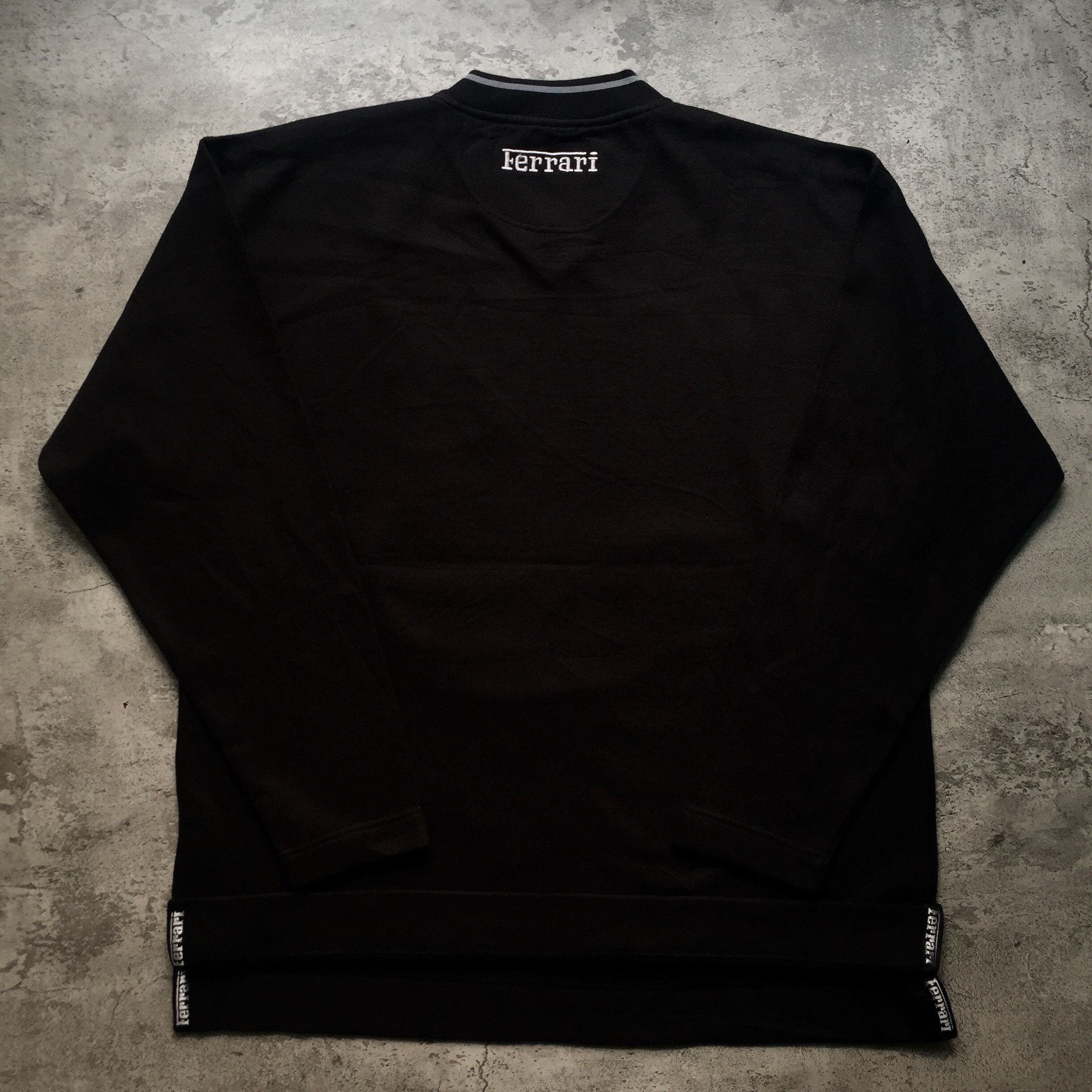Ferrari 1999 Ferrari Heavy Sweatshirt Made In UAE Size L-XL Size US L / EU 52-54 / 3 - 6 Thumbnail