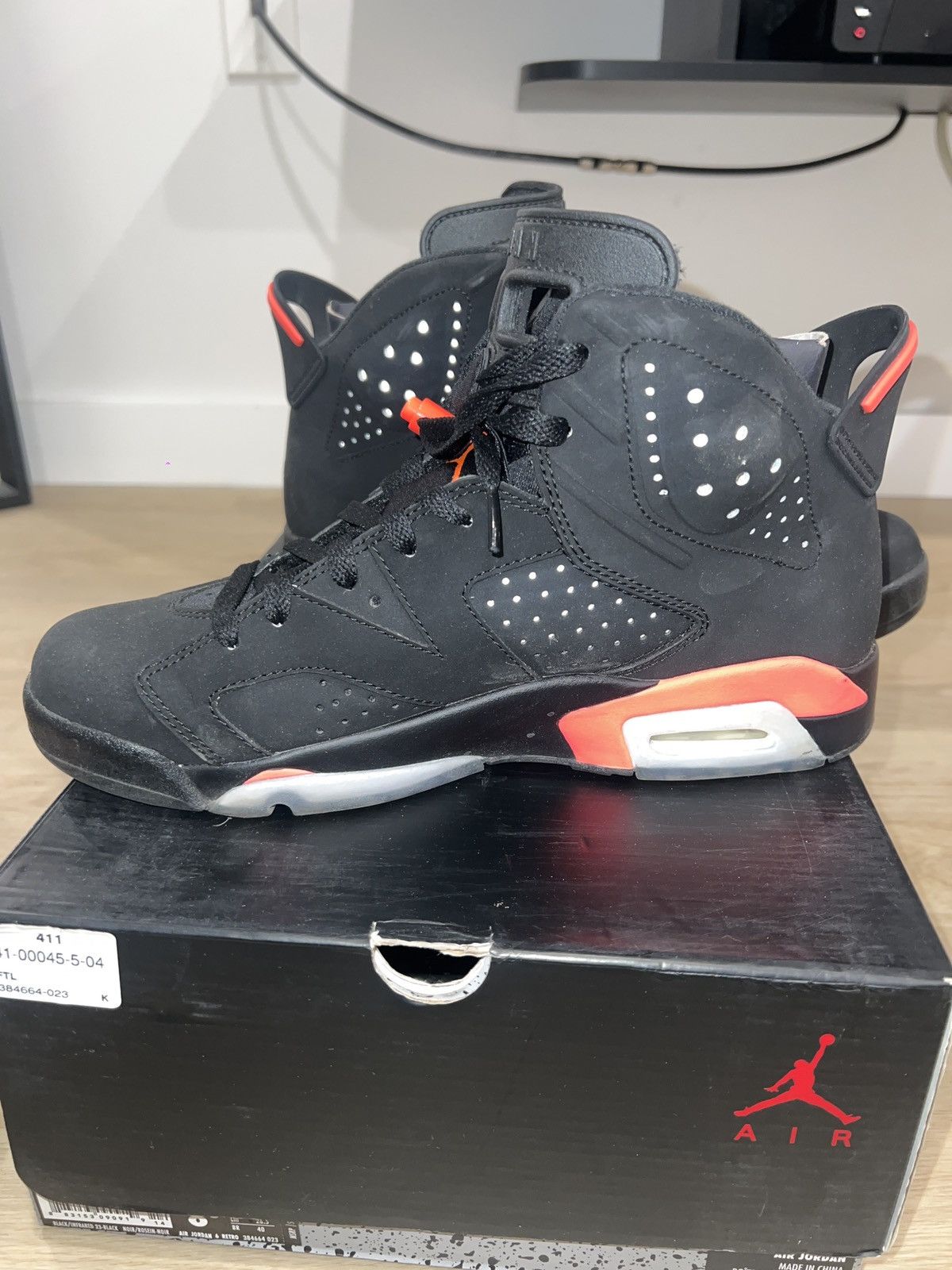 Jordan Brand 2014 Infared Jordan 6 Size US 8.5 / EU 41-42 - 4 Thumbnail