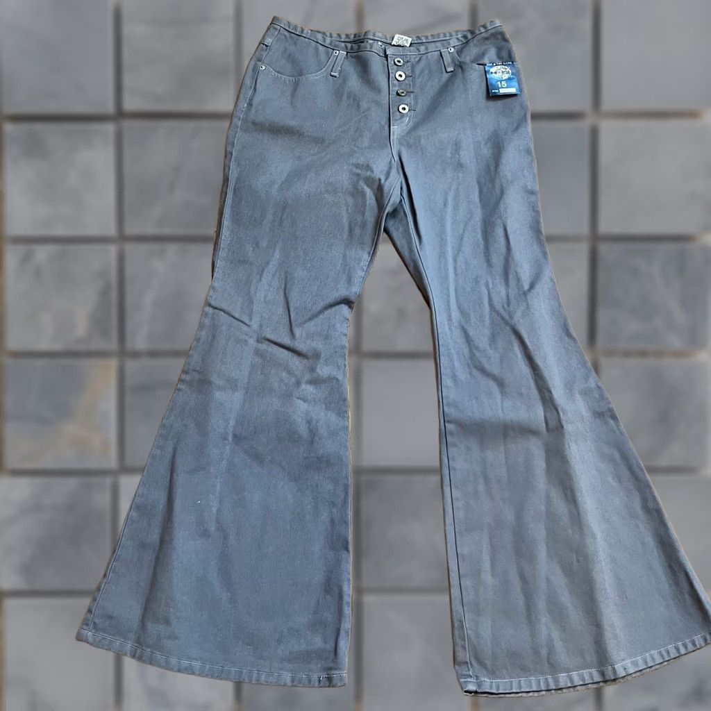 NANGA VINTAGE Hot & The Gang Jeans Womens 15 Flare Gray Button Front Pants Womens 15 Flare Gray Jeans 32x32 Size 36" / US 14 / IT 50 - 1 Thumbnail