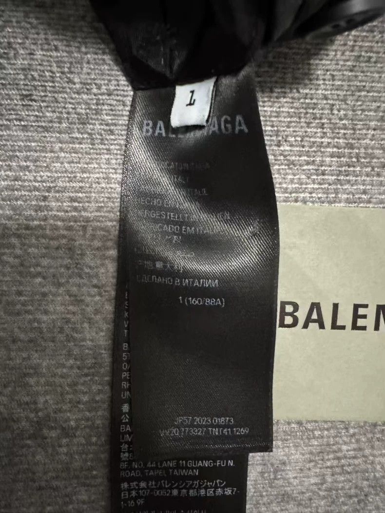 Balenciaga Balenciaga Suit jacket, gray plaid fabric Size US XS / EU 42 / 0 - 4 Thumbnail