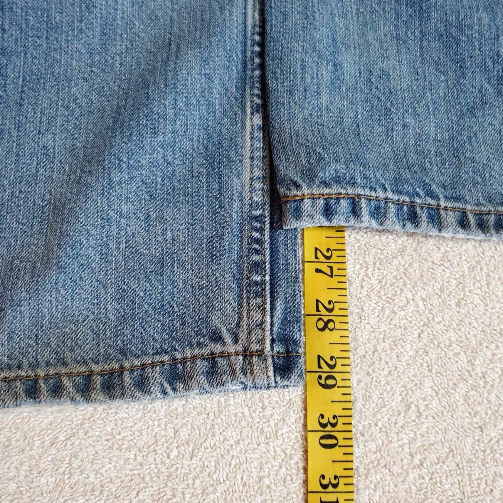 Levi's VINTAGE Levi's 569 Jeans 36 x 29 Mens Blue Distressed Straight Size US 36 / EU 52 - 3 Thumbnail