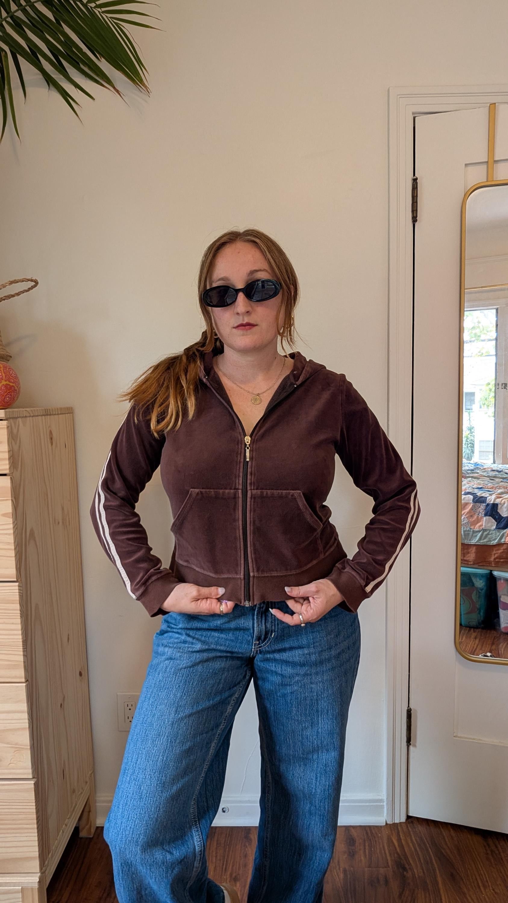 Vintage Vintage 90s/Y2K Brown Velour Hoodie, Juicy-Style Crop Stripe Size L / US 10 / IT 46 - 1 Thumbnail