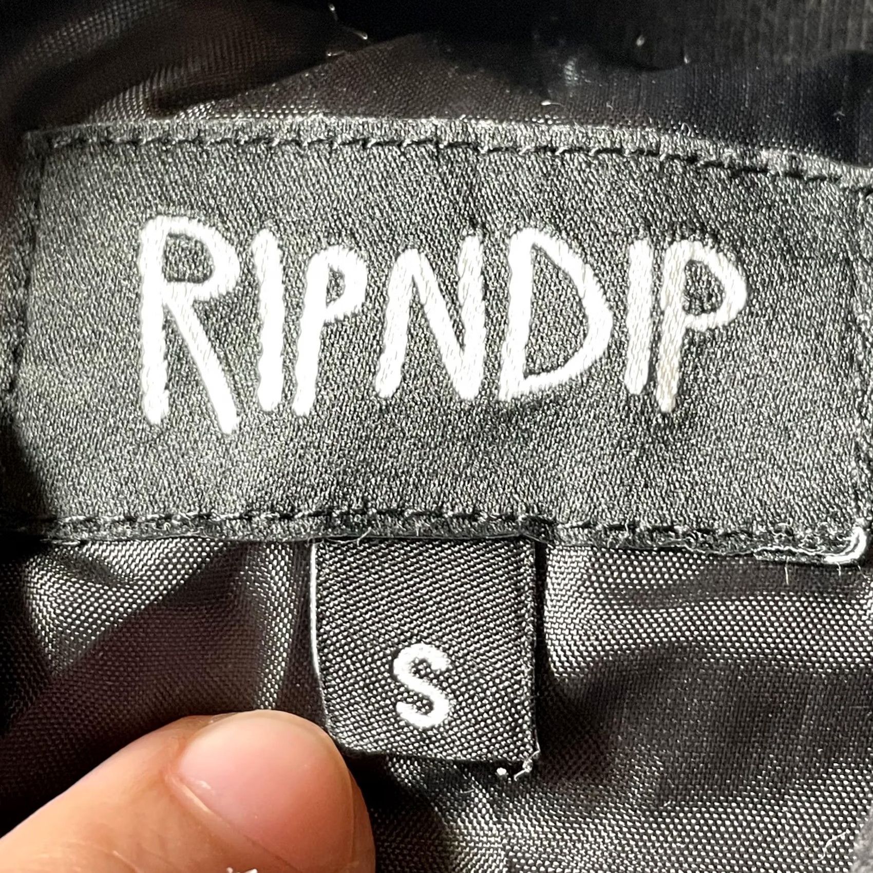 RIPNDIP RIPNDIP Jacket Mens Small Black Dragon Graphic Cartoon Bomber Button shacket Size US S / EU 44-46 / 1 - 5 Thumbnail