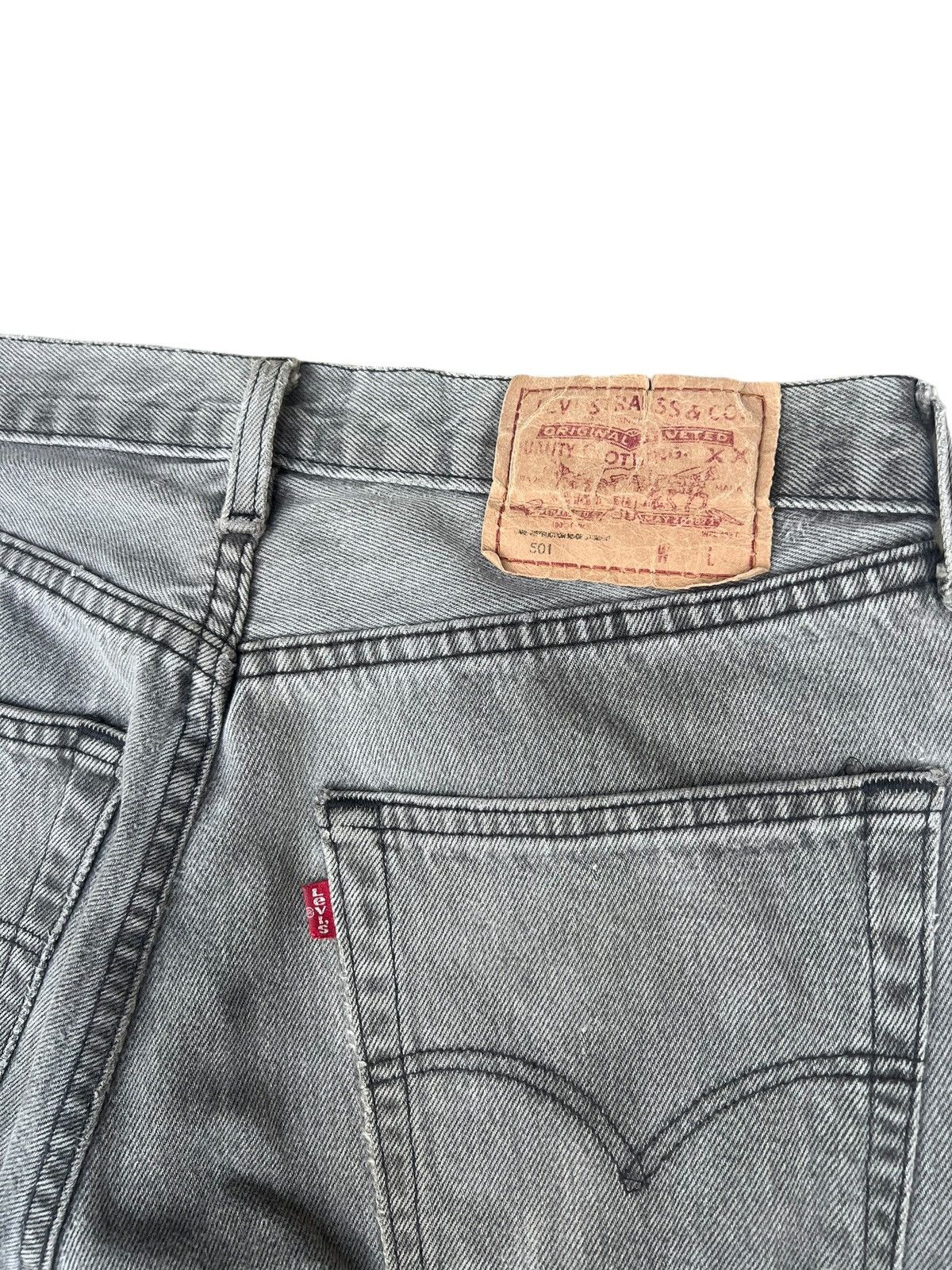 Levi's Vintage 1994 Levi’s 501 Made in Uk Faded Black Denim Jeans Size US 30 / EU 46 - 17 Thumbnail