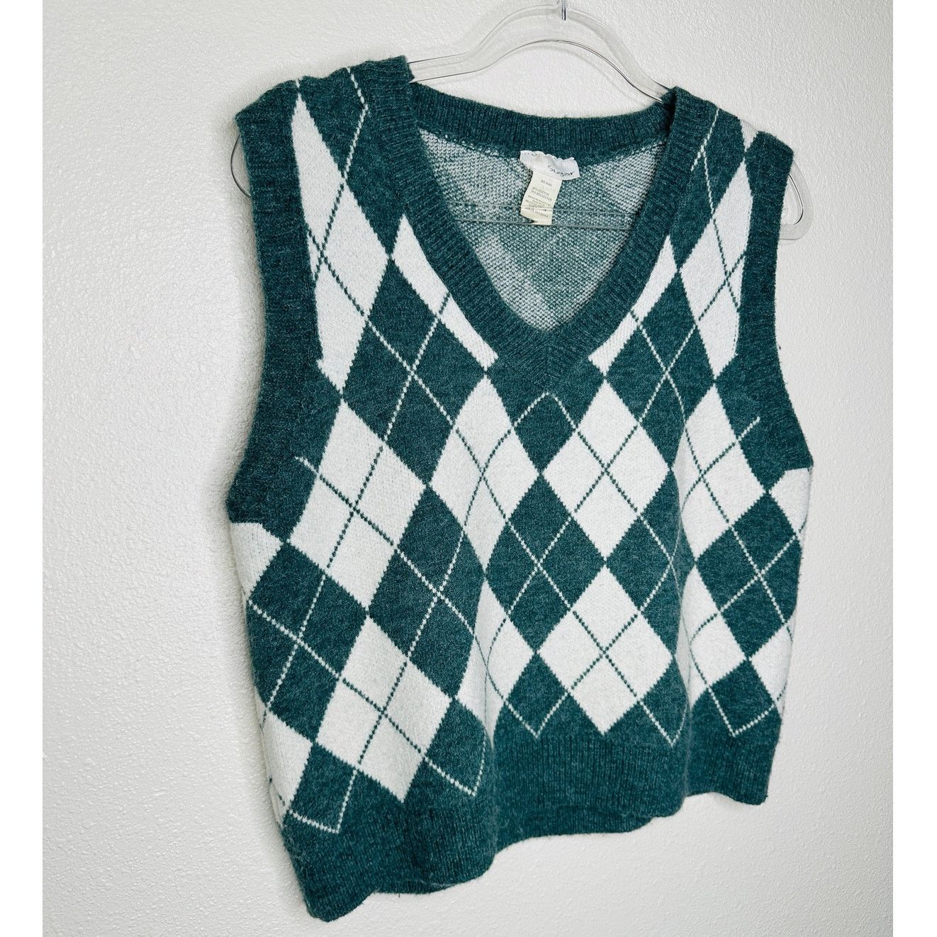 Sugar Sugar Sage Green White Cream Argyle VNeck Sweater Vest Size M / US 6-8 / IT 42-44 - 5 Thumbnail