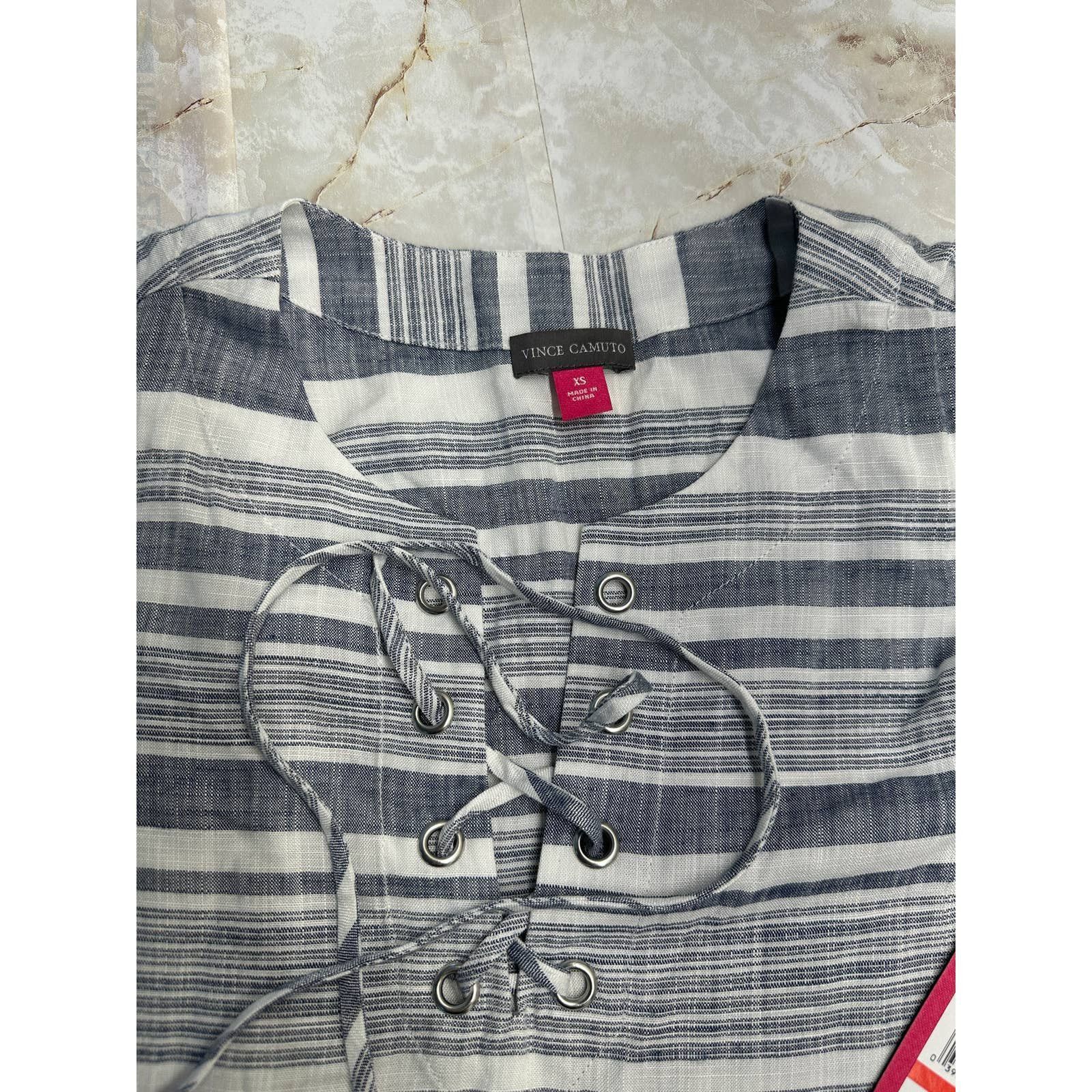 Vince Camuto Vince Camuto high tide open shoulder cut-out blouse size XS Size XS / US 0-2 / IT 36-38 - 2 Thumbnail