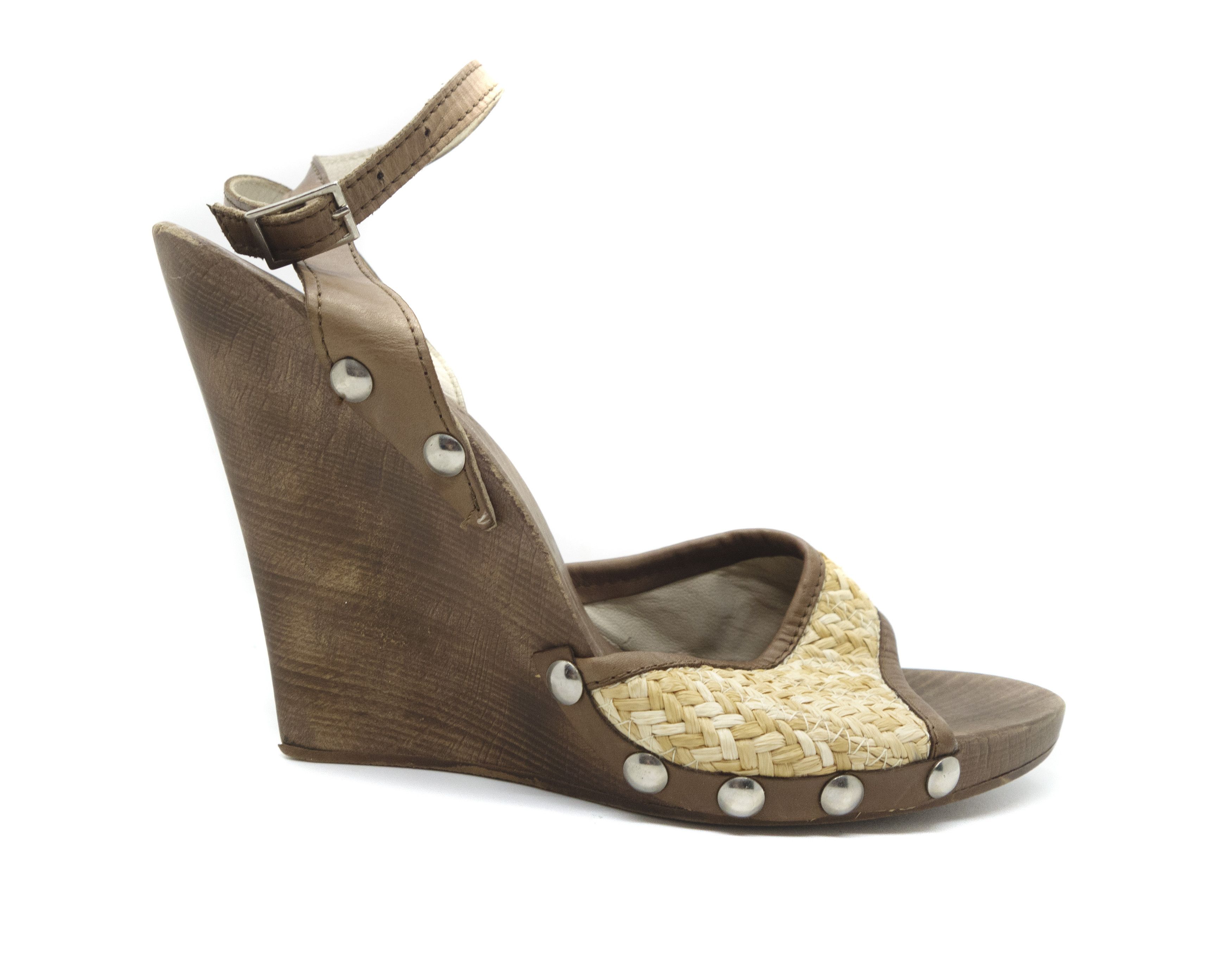 Dolce & Gabbana 00S Wood Studded Platform Sandals Vintage Size US 9 / IT 39 - 3 Thumbnail