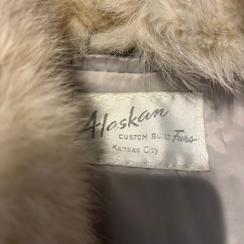 Other Women's Alaskan Custom Built Furs Natural Blue Fox Coat Size L / US 10 / IT 46 - 2 Thumbnail