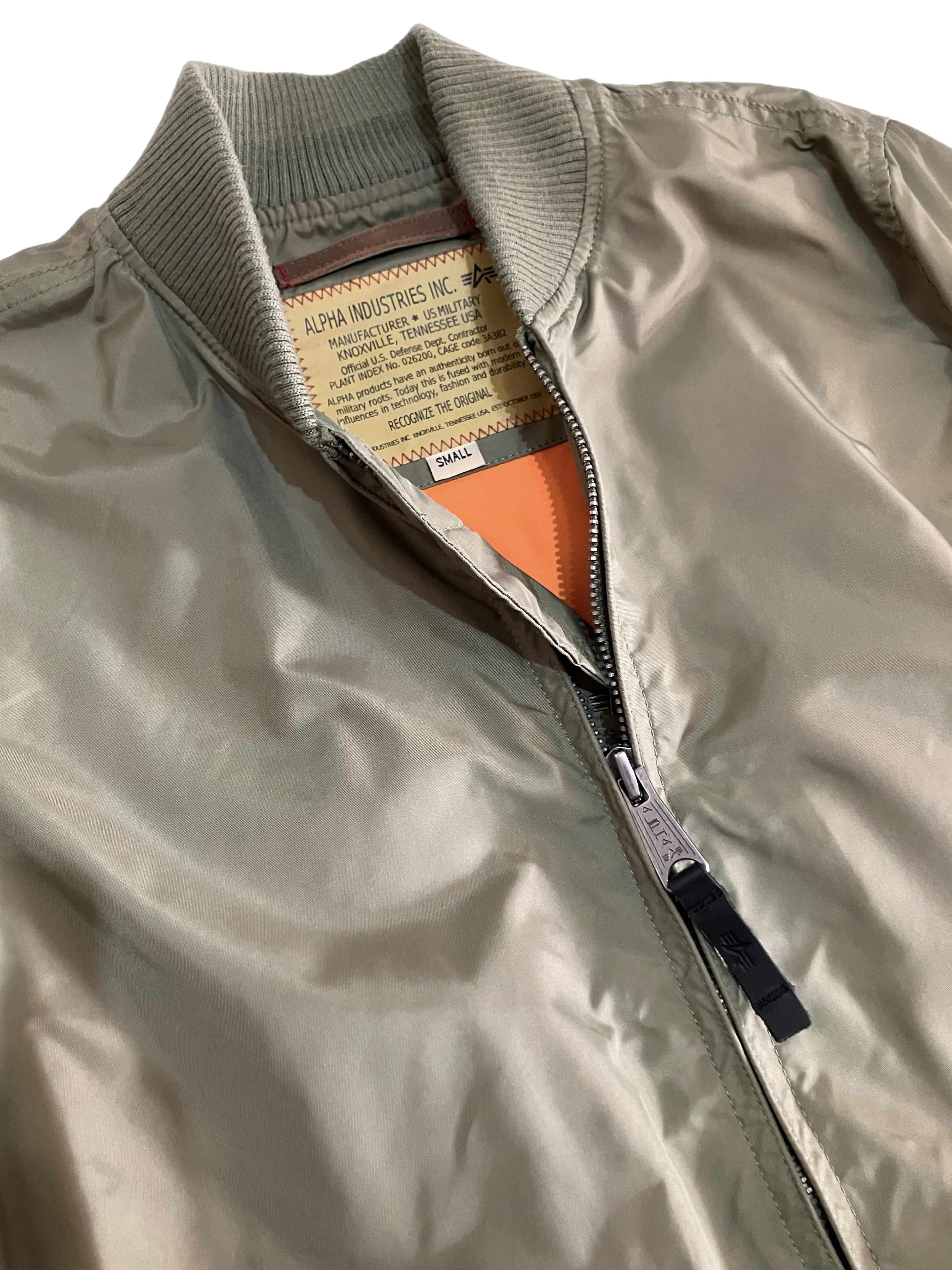 Alpha Industries Alpha Industries MA-1 TT Size US S / EU 44-46 / 1 - 2 Thumbnail