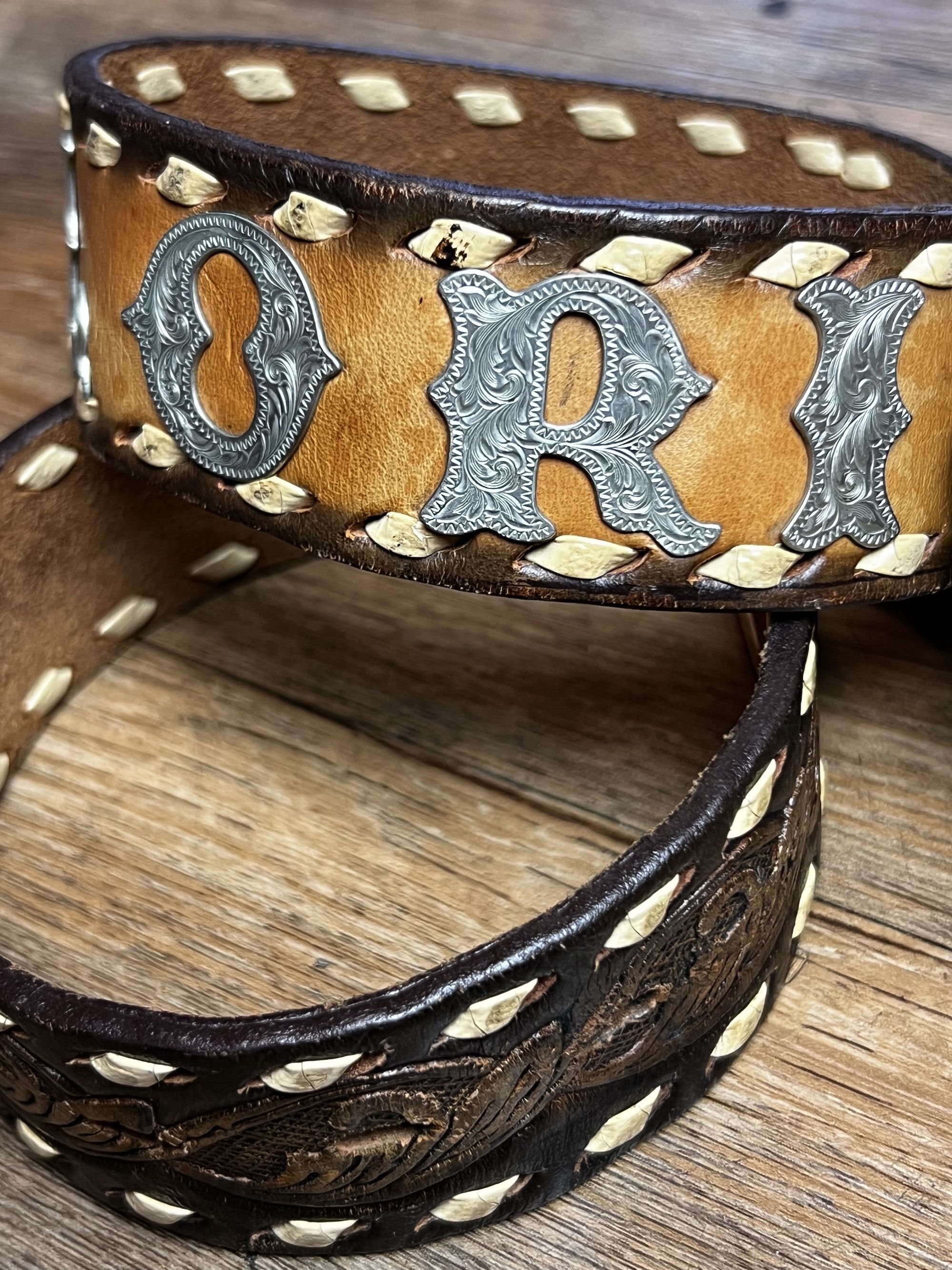 Vintage Vintage Leather Custom Made "LORI" Hand Tooled Western Belt Size ONE SIZE - 4 Thumbnail