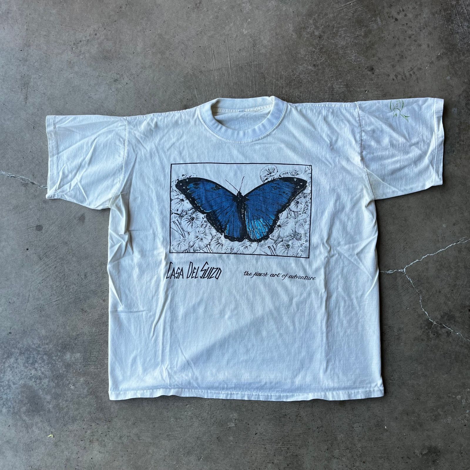 Vintage VINTAGE CASA DEL SUZO NOVELTY TOURISM BUTTERFLY ART SHIRT XL Size US XL / EU 56 / 4 - 1 Thumbnail