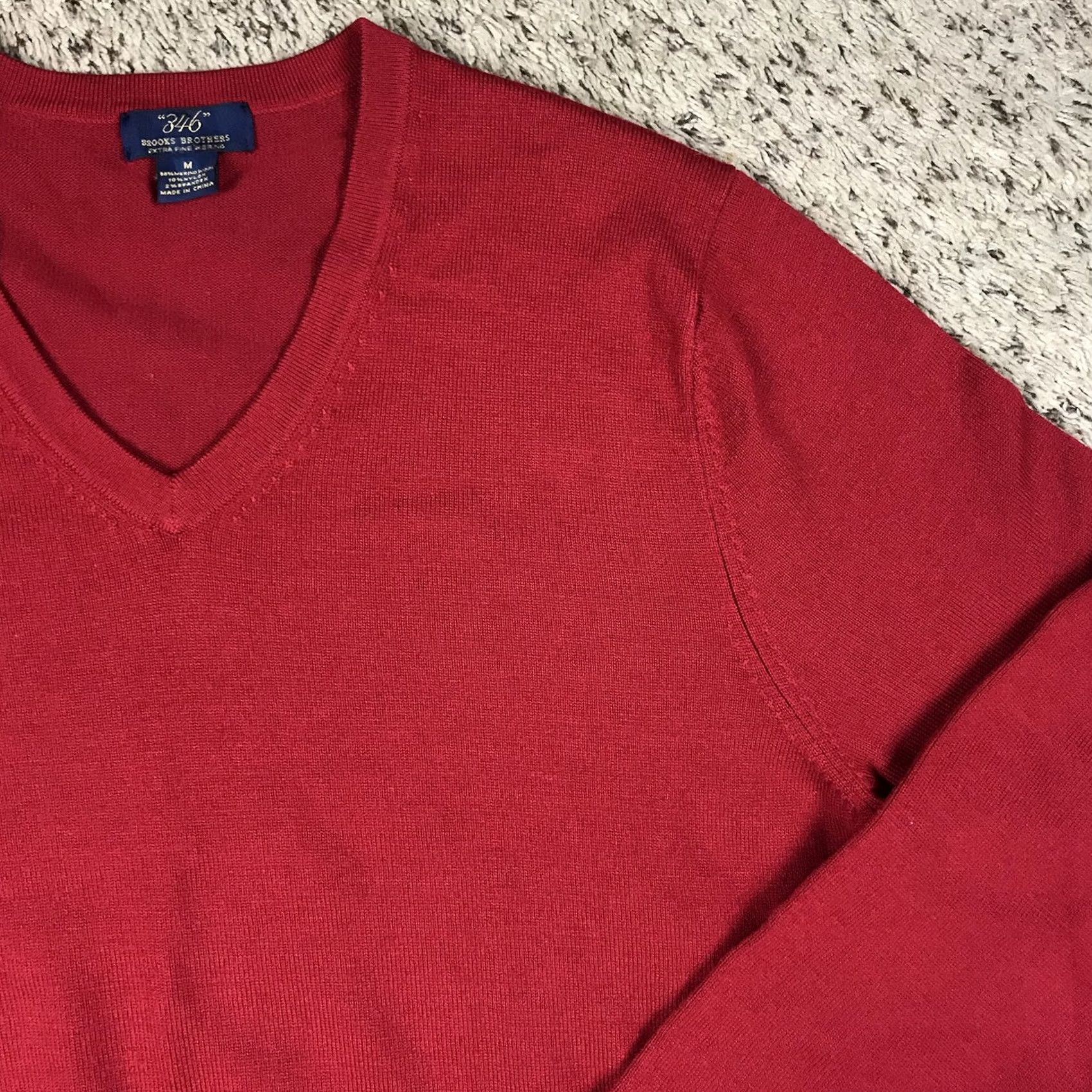 Brooks Brothers Brooks Brothers Sweater Men V-Neck Red Merino Wool 346 Stretch Fit M Regular Lightweight Pullover Size US M / EU 48-50 / 2 - 4 Thumbnail
