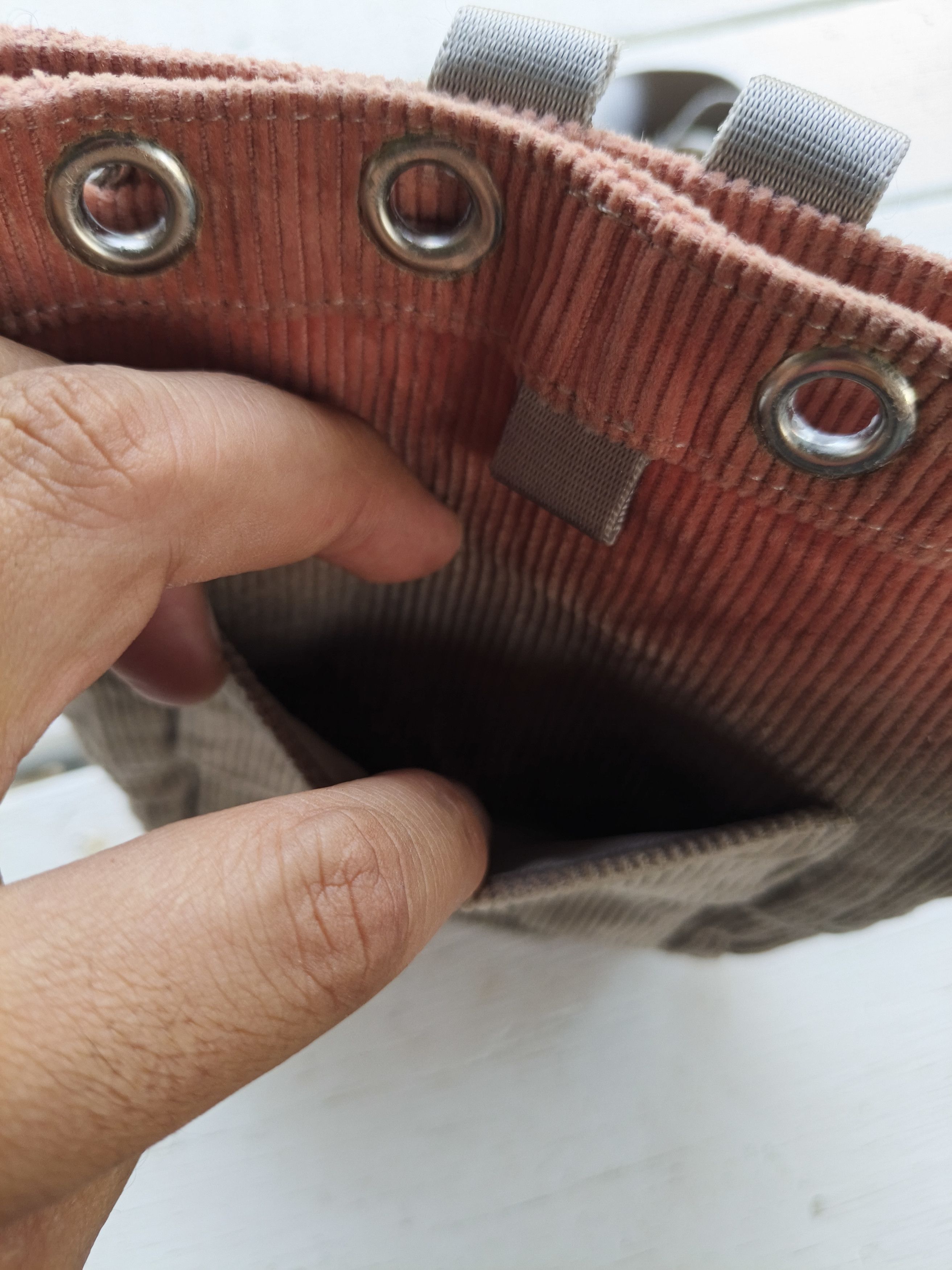 Japanese Brand Discovery Expedition Corduroy Dual Tone Sling Bag Size ONE SIZE - 6 Thumbnail