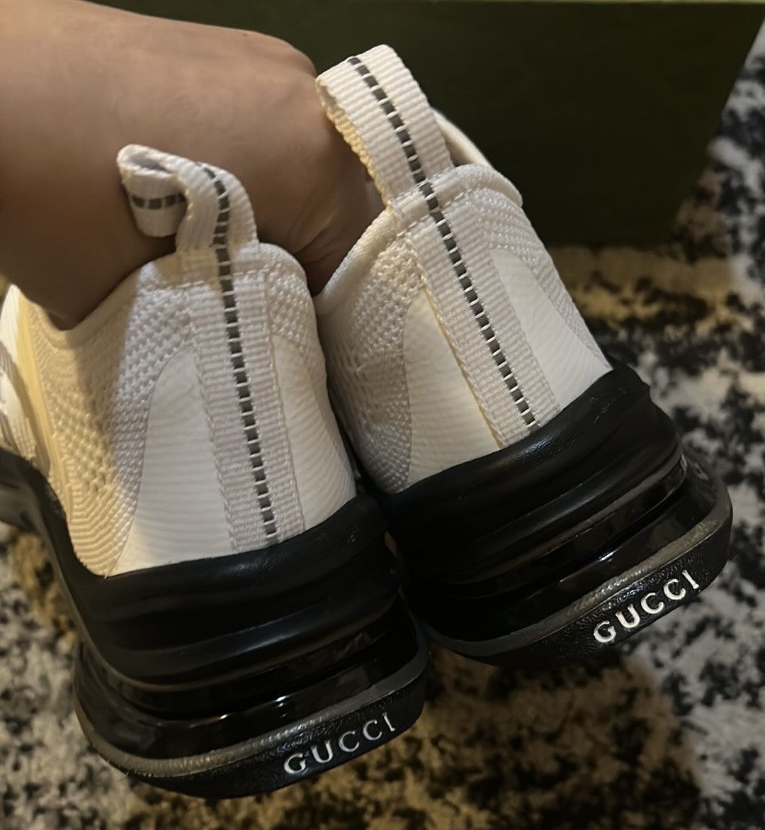 Gucci Gucci Run GG Sneaker White Grey Black Size US 6.5 / IT 36.5 - 7 Thumbnail