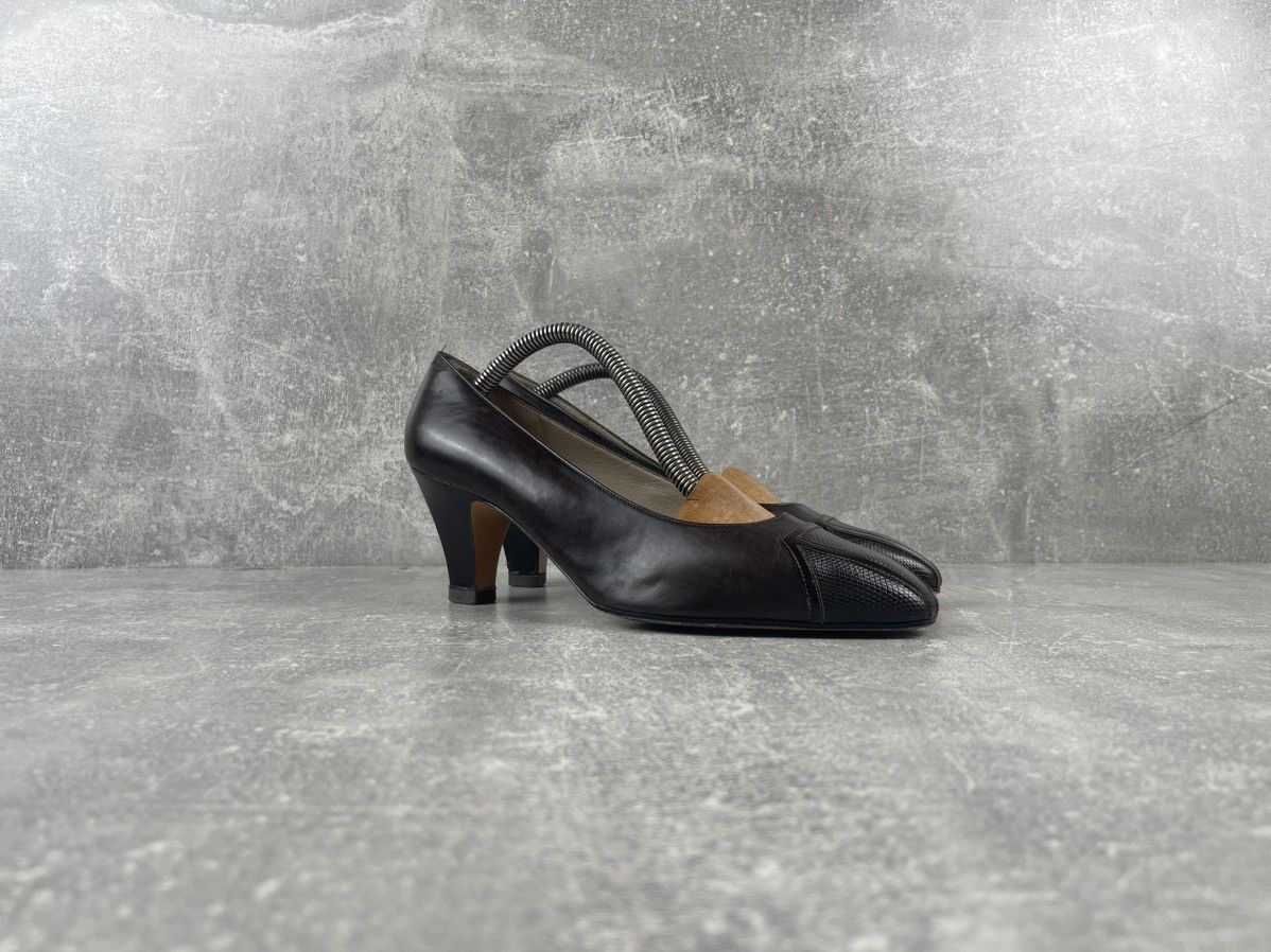 Salvatore Ferragamo Heels Black Pumps 7.5 buy