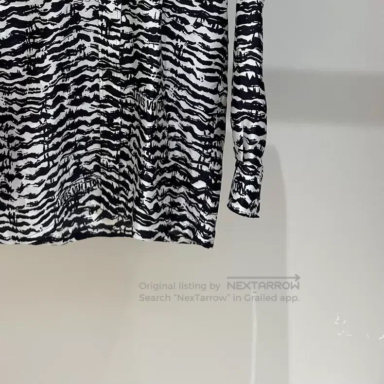 Louis Vuitton Louis Vuitton Black and white tiger stripe silk mulberry s Size XS / US 0-2 / IT 36-38 - 2 Thumbnail