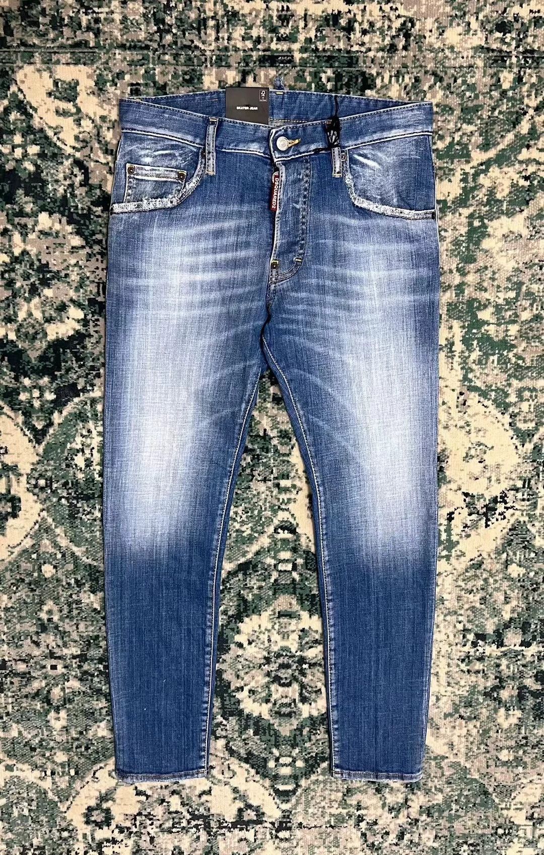 Dsquared2 Dsquared2 Blue Washed SKATER Slim Mid 9-Length Size US 28 / EU 44 - 1 Thumbnail