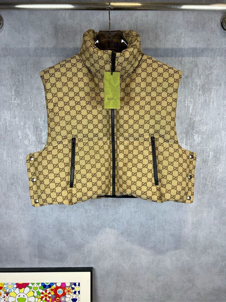 Gucci Old flower full LOGO down vest 2503-Nextarrow