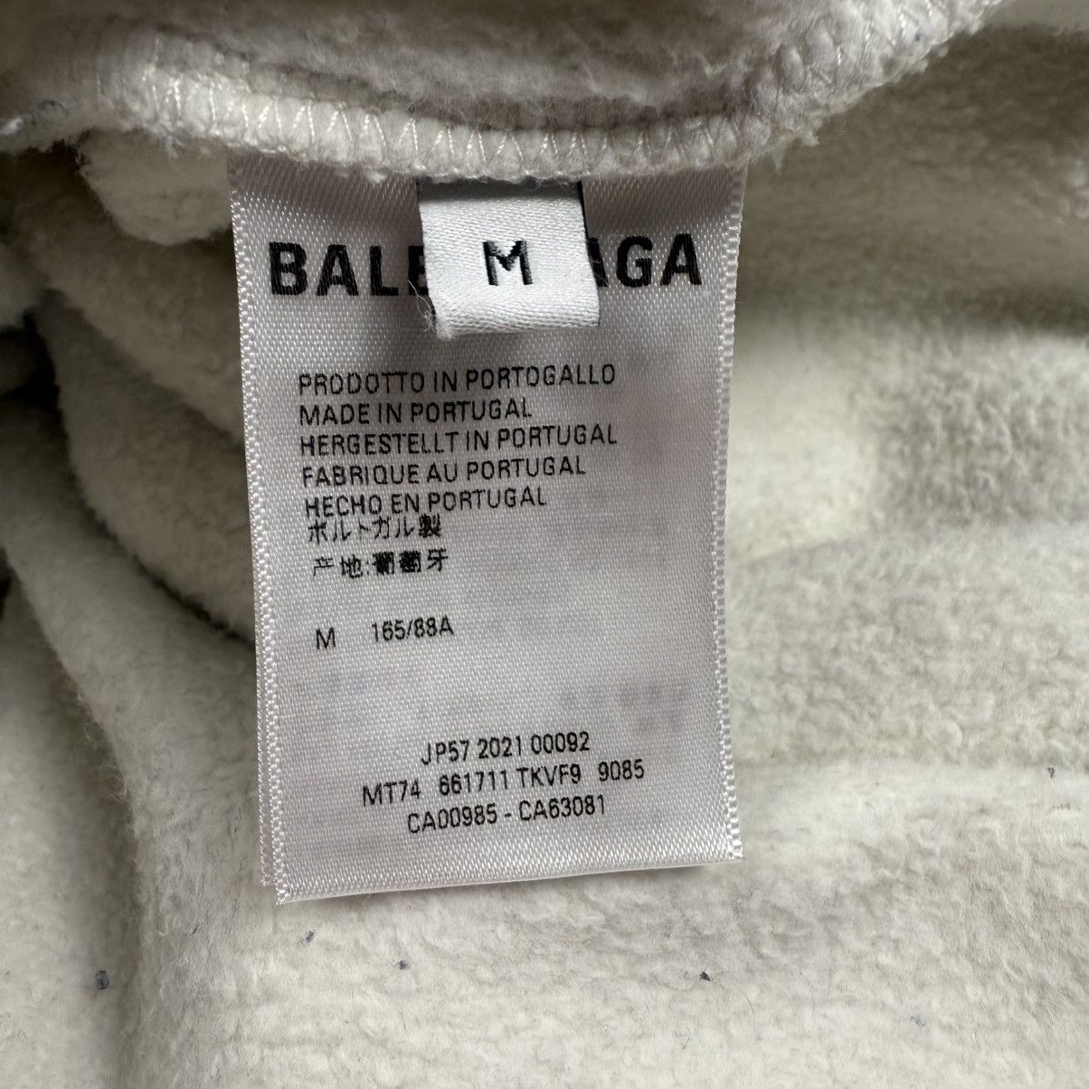Balenciaga Balenciaga ‘Recycling’ White Pullover Hoodie Size US XL / EU 56 / 4 - 7 Thumbnail