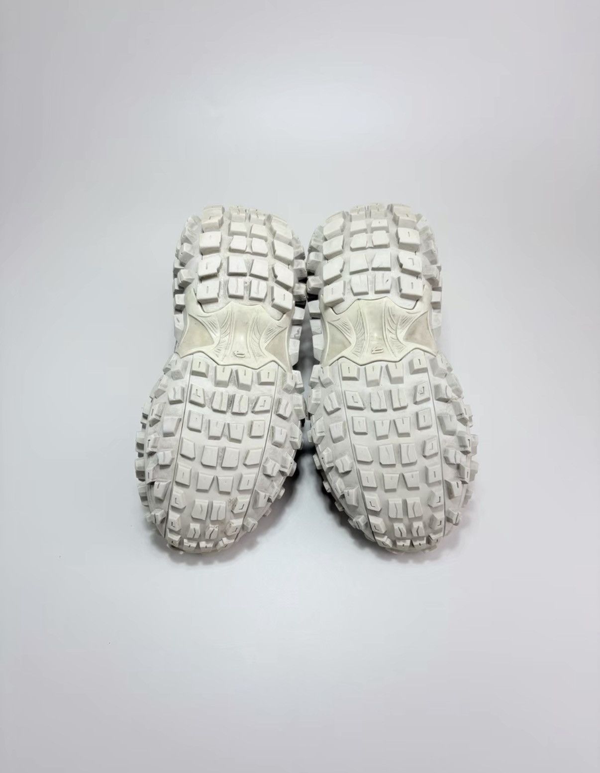 Balenciaga BALENCIAGA Light Brown Tire Sneakers K1 Size US 8 / EU 41 - 6 Thumbnail