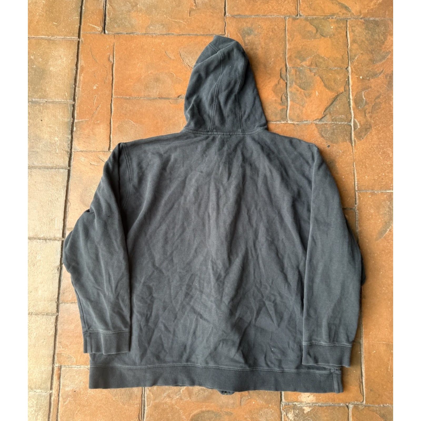 Oakley VINTAGE Oakley Zip Up Hoodie Sweatshirt 2XL Men Black Logo Hooded Grunge 80s 90s Mickey Mouse Nike Champion Disney USA USA Size US XXL / EU 58 / 5 - 3 Thumbnail