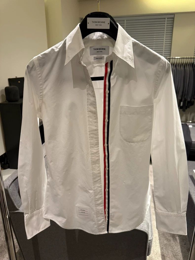 Thom Browne THOM BROWNE Classic placket tricolour shirt 2502-Nextarrow Size XS / US 0-2 / IT 36-38 - 1 Thumbnail