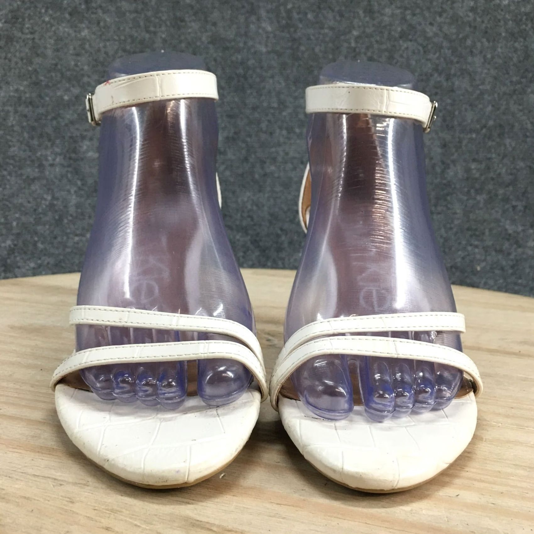 Calvin Klein Calvin Klein Sandals Womens 7 Lali Ankle Strap Pumps White Faux Leather Heeled Size US 7 / IT 37 - 4 Thumbnail