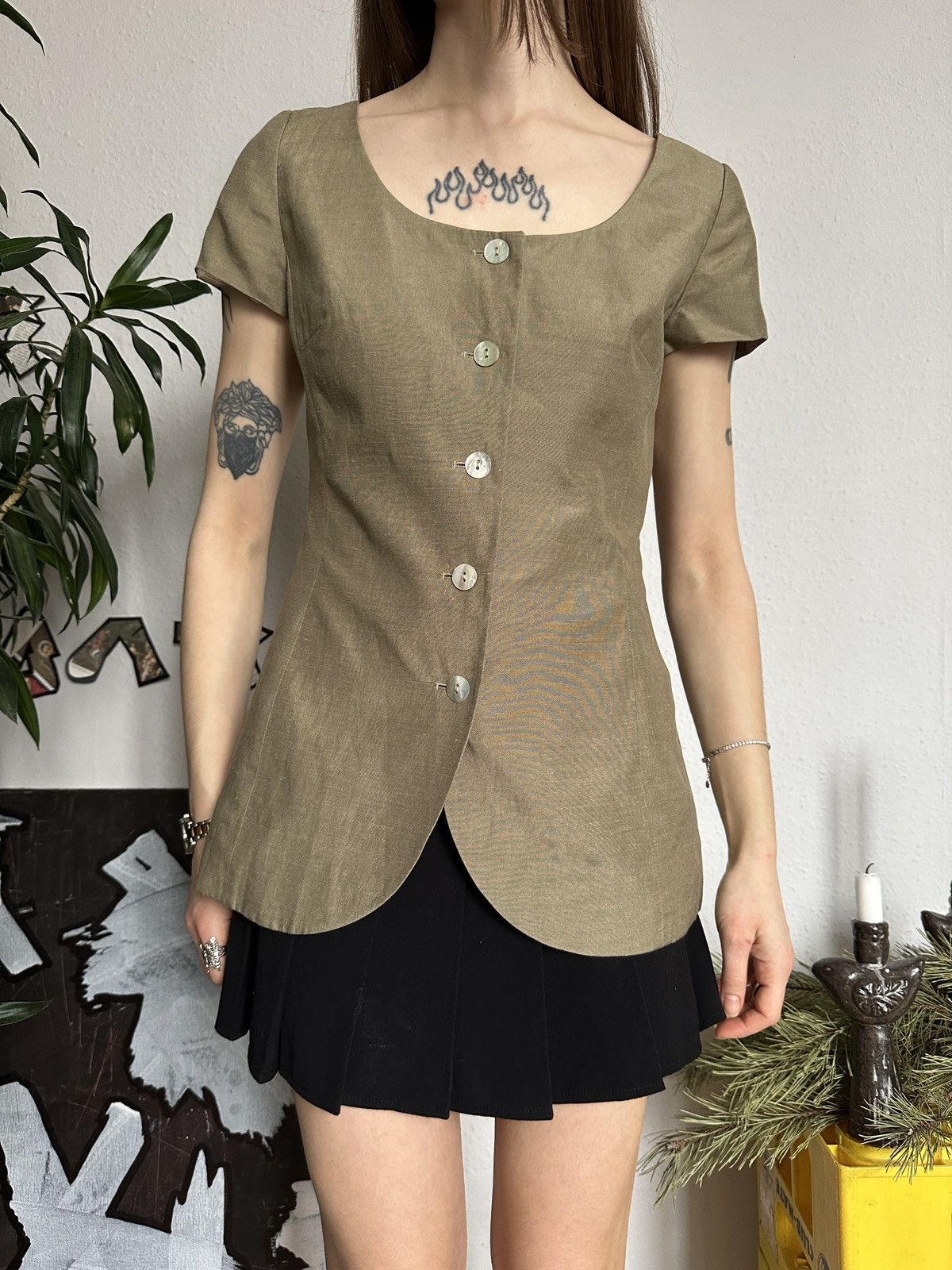 Japanese Brand × Vintage Silhouette Skinny Linen Button Up Vintage Blouse 00s Sade Size XS / US 0-2 / IT 36-38 - 2 Thumbnail