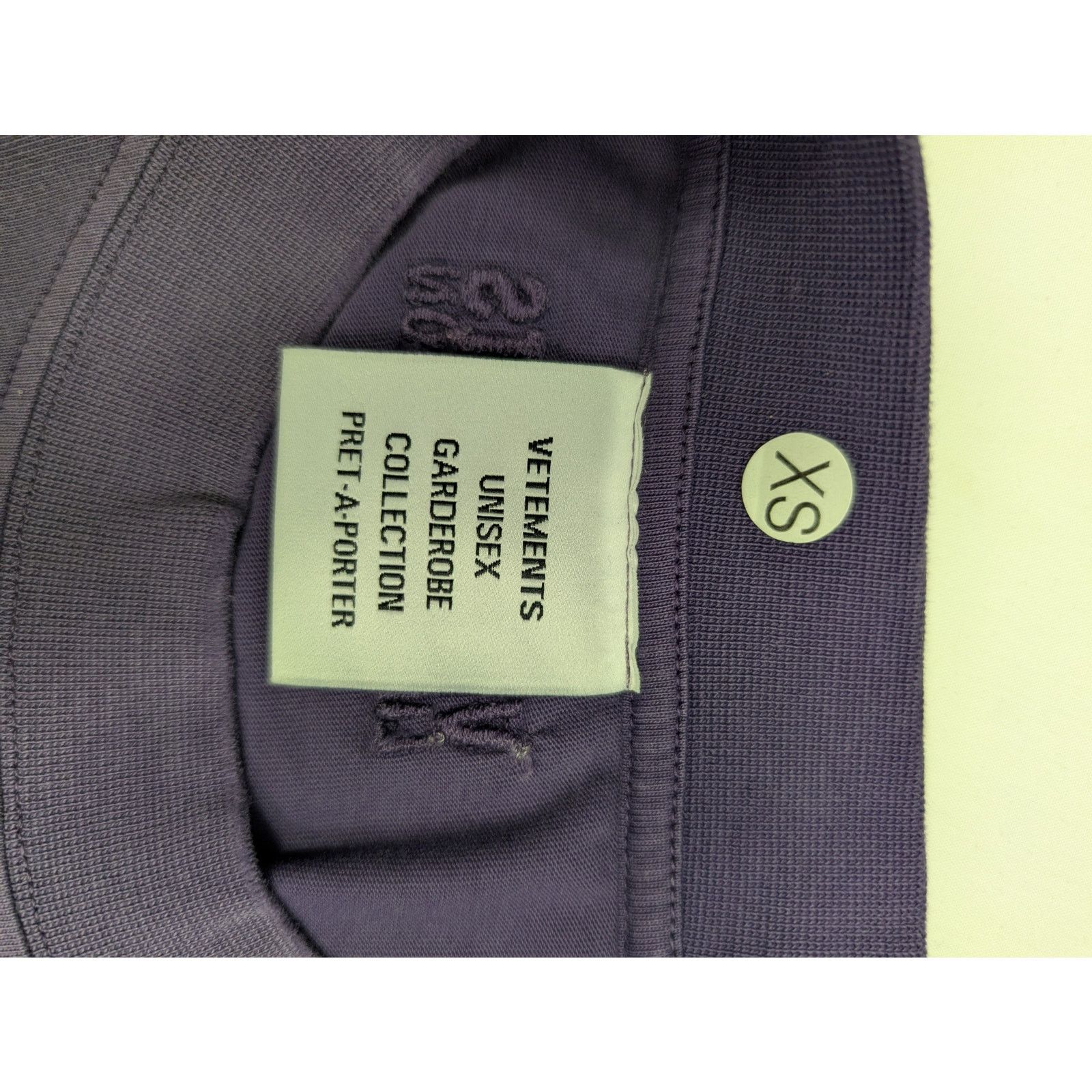 Vetements o1rshd1 Infinite Logo T-Shirt in Purple Size US XS / EU 42 / 0 - 14 Thumbnail