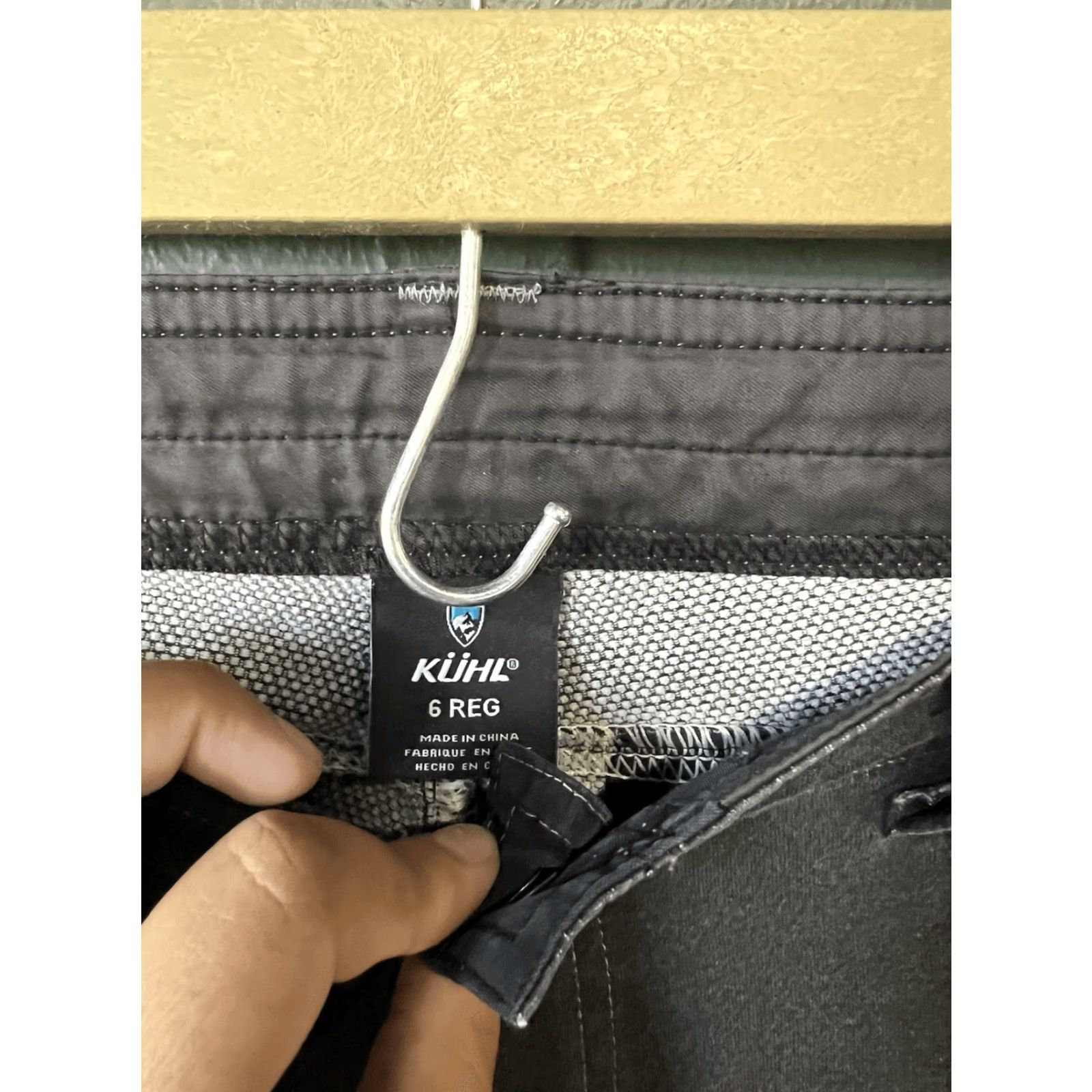 Vintage Kuhl Pants Women's 6 Reg Krush Gray Cargo Pockets Performance Hiking Stretch Size 28" / US 6 / IT 42 - 2 Thumbnail