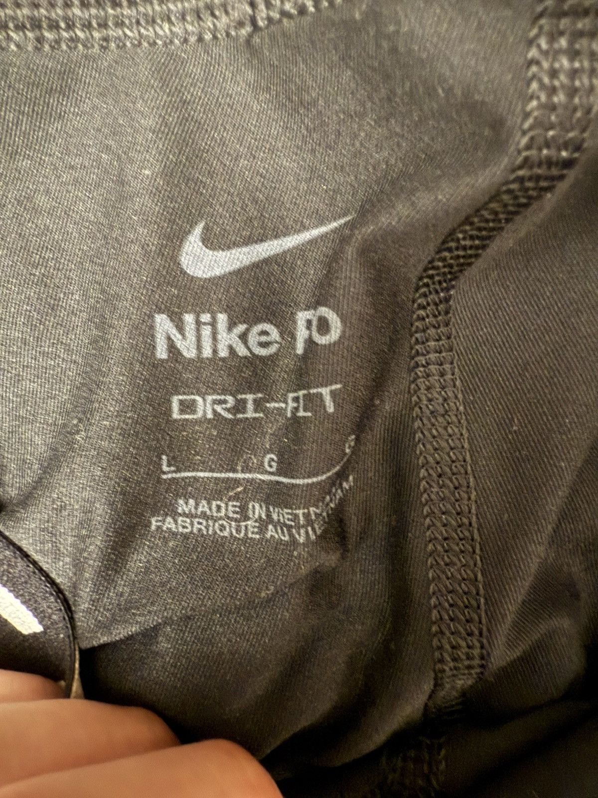Nike Black Nike Compression Leggings SIZE YOUTH LARGE Size US 26 / EU 42 - 2 Thumbnail