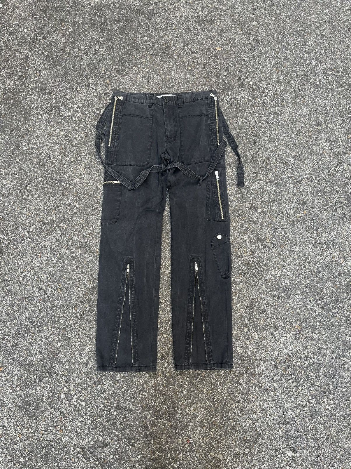 If Six Was Nine Cargo Faded Black Bondage Pants Buona Giornata Size US 29 - 1 Thumbnail
