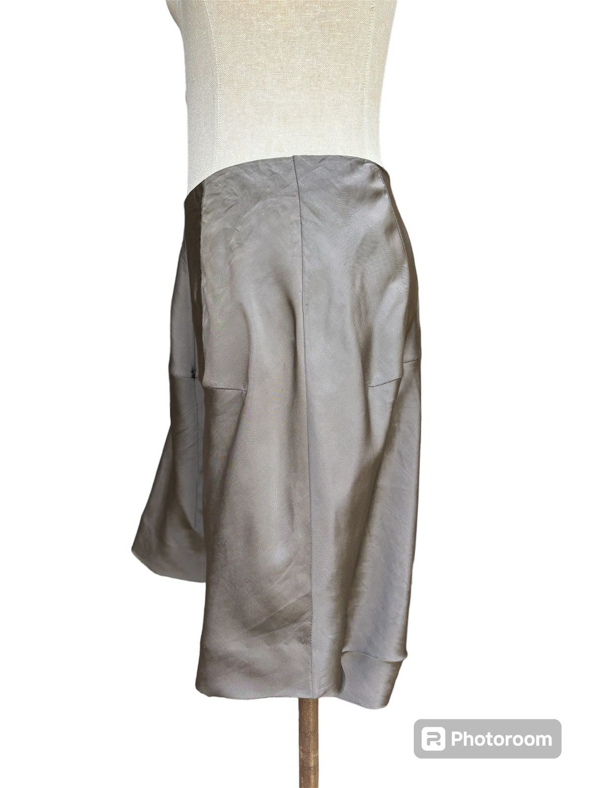 Marni Slik skirt Size 28" / US 6 / IT 42 - 2 Thumbnail