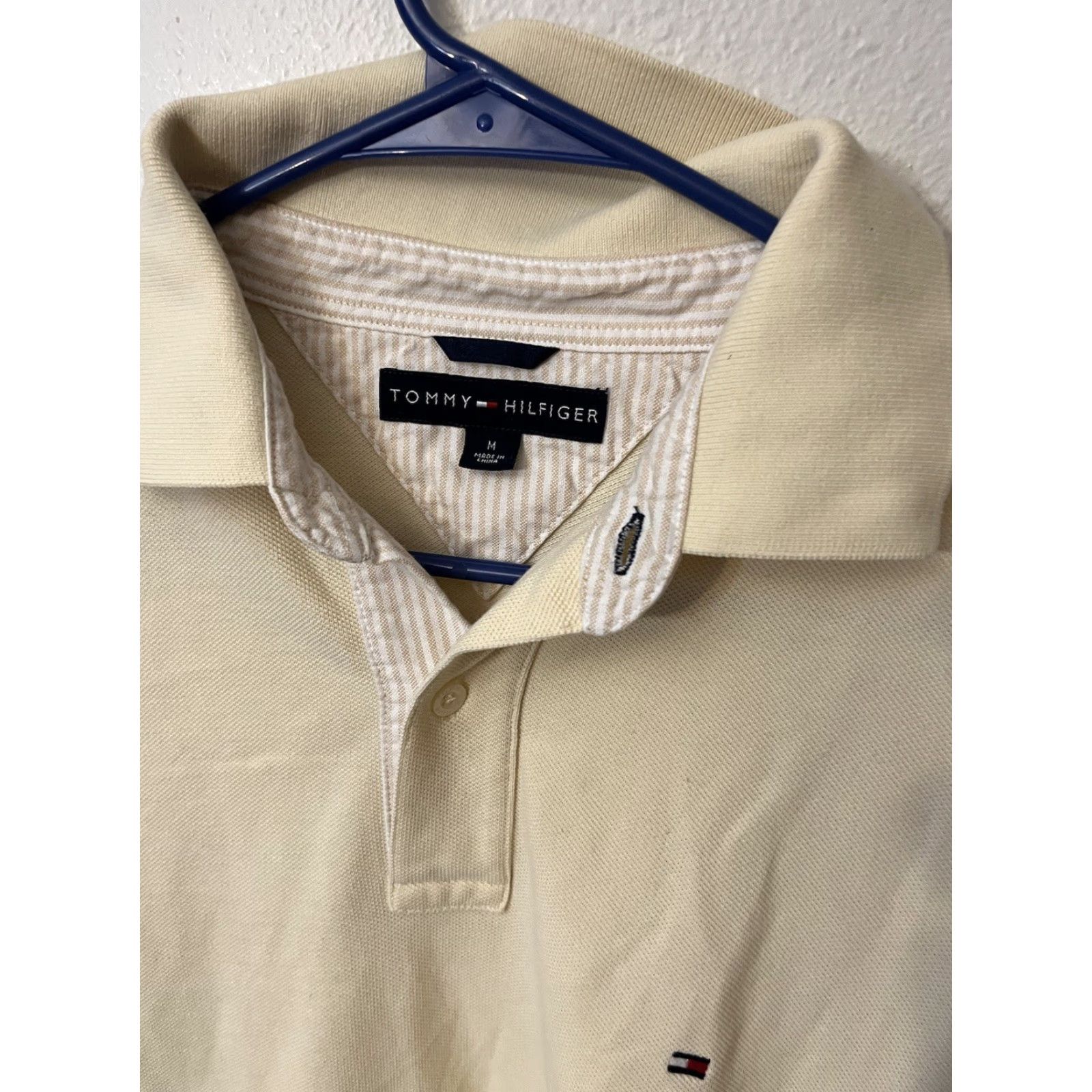 Tommy Hilfiger Tommy Hilfiger Polo Shirt Short Sleeve Size M Yellow Men’s Polo Shirt Slim Fit Regular Size Medium Yellow Mens Polo Shirt 90s? Size US M / EU 48-50 / 2 - 3 Thumbnail