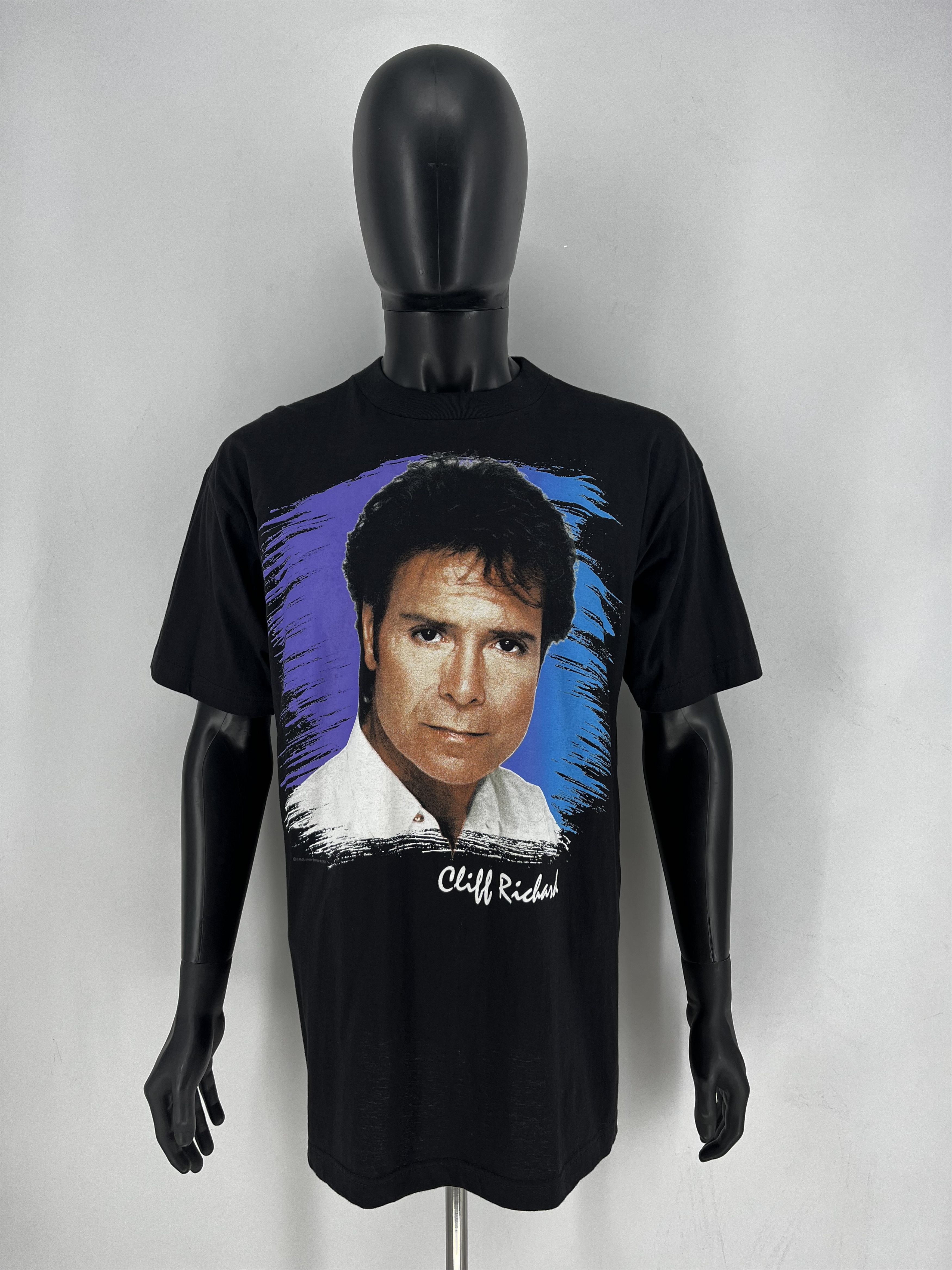 Band Tees Cliff Richard Tour 1994 Hit List Graphic Print Black Mens Size US L / EU 52-54 / 3 - 2 Thumbnail