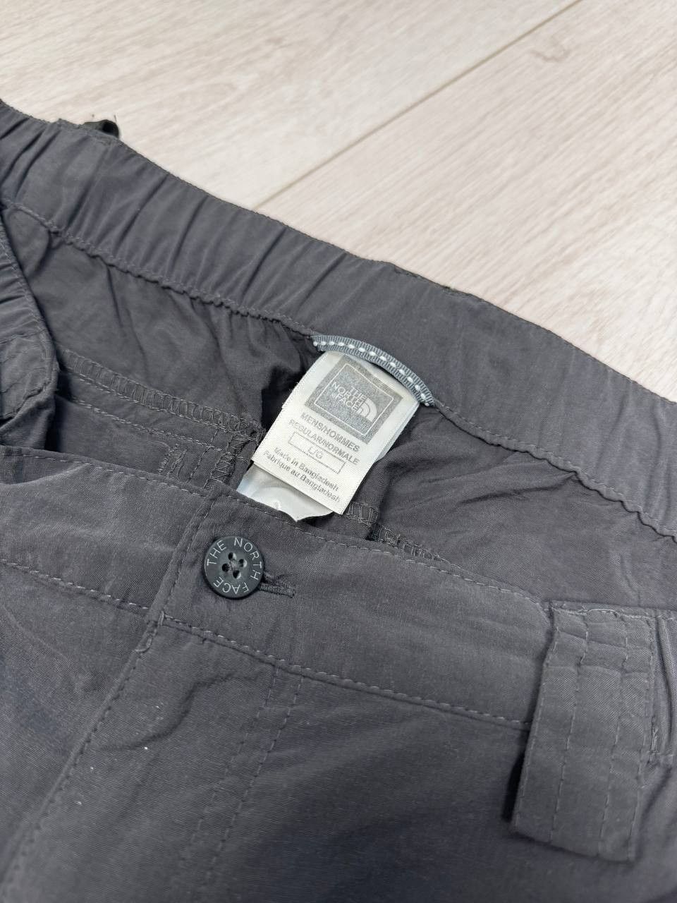 The North Face × Vintage The North Face Hiking Cargo Transformer 2 In 1 Y2K Pants Size US 36 / EU 52 - 9 Thumbnail