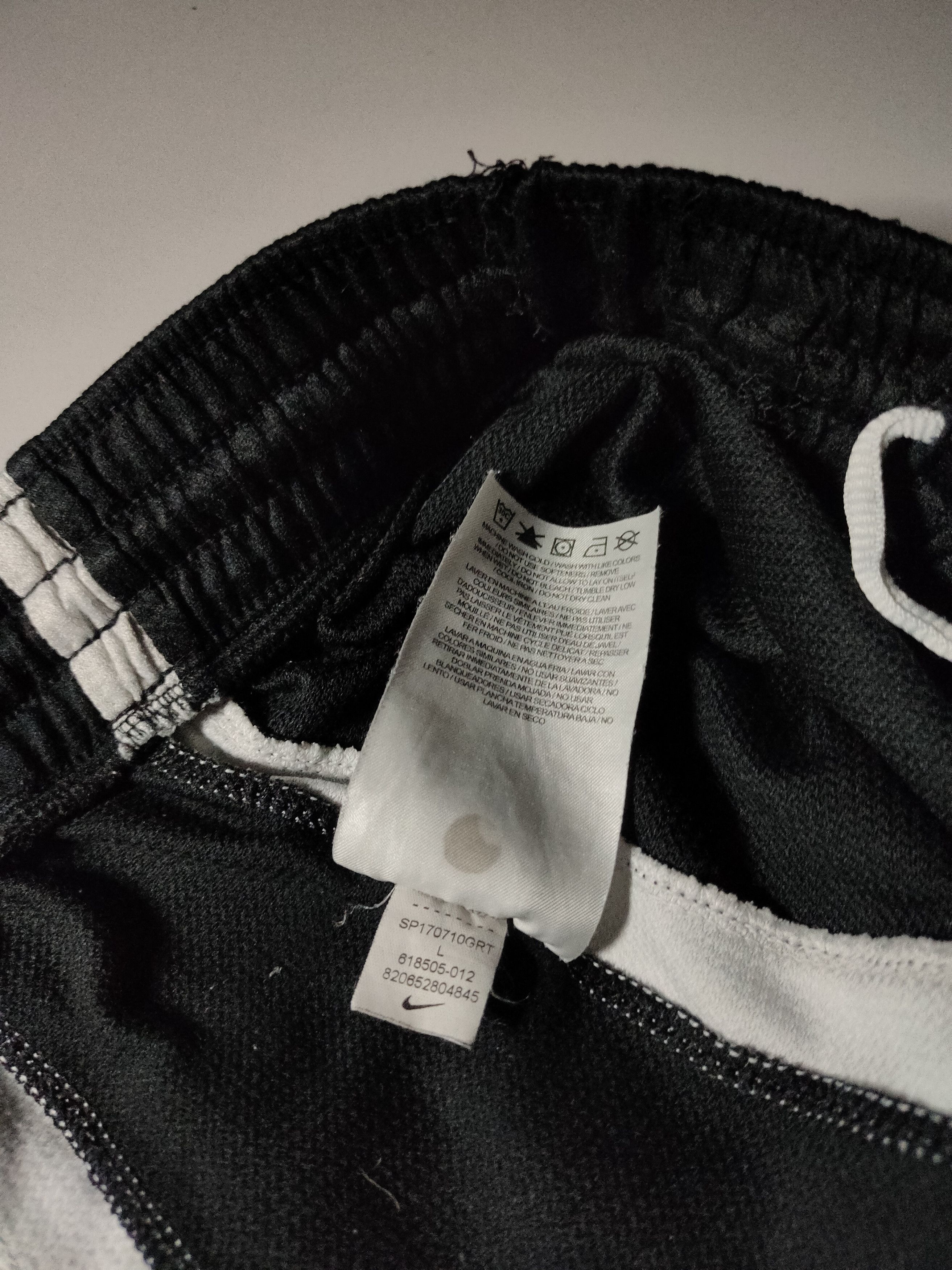 Nike × Vintage Nike dri fit running shorts Oversize Size US 34 / EU 50 - 4 Thumbnail