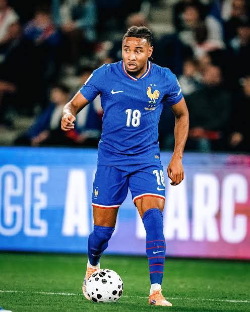 Nike Nike France 2025 #18 Nkunku Soccer Player Issue Match Shorts Size US 32 / EU 48 - 2 Thumbnail